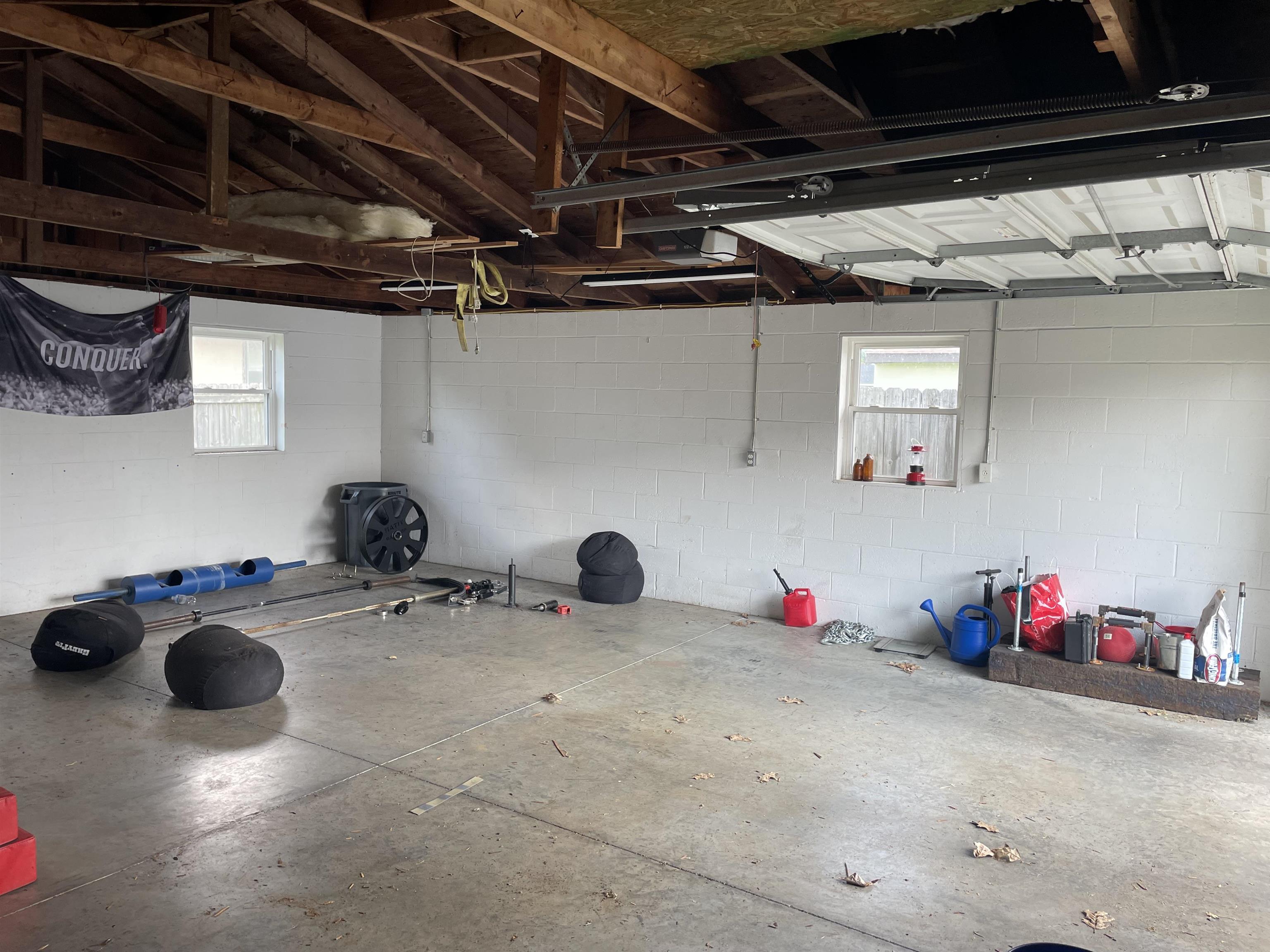 4020 Jefferson St, Owensboro, Kentucky 42303, 3 Bedrooms Bedrooms, ,1 BathroomBathrooms,Single Family Residence,For Sale,Jefferson St,92690