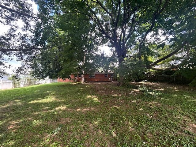 2300 Vanguard Ave, Henderson, Kentucky 42420, 3 Bedrooms Bedrooms, ,1 BathroomBathrooms,Single Family Residence,For Sale,Vanguard Ave,92691