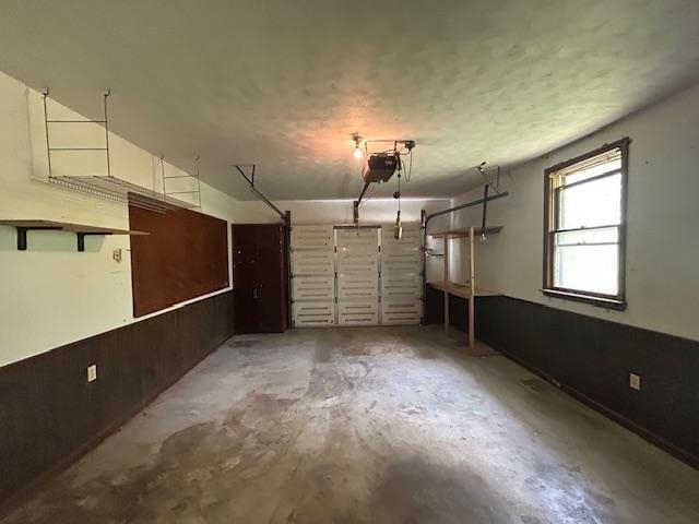 2300 Vanguard Ave, Henderson, Kentucky 42420, 3 Bedrooms Bedrooms, ,1 BathroomBathrooms,Single Family Residence,For Sale,Vanguard Ave,92691