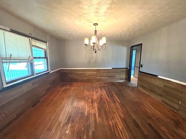 2300 Vanguard Ave, Henderson, Kentucky 42420, 3 Bedrooms Bedrooms, ,1 BathroomBathrooms,Single Family Residence,For Sale,Vanguard Ave,92691