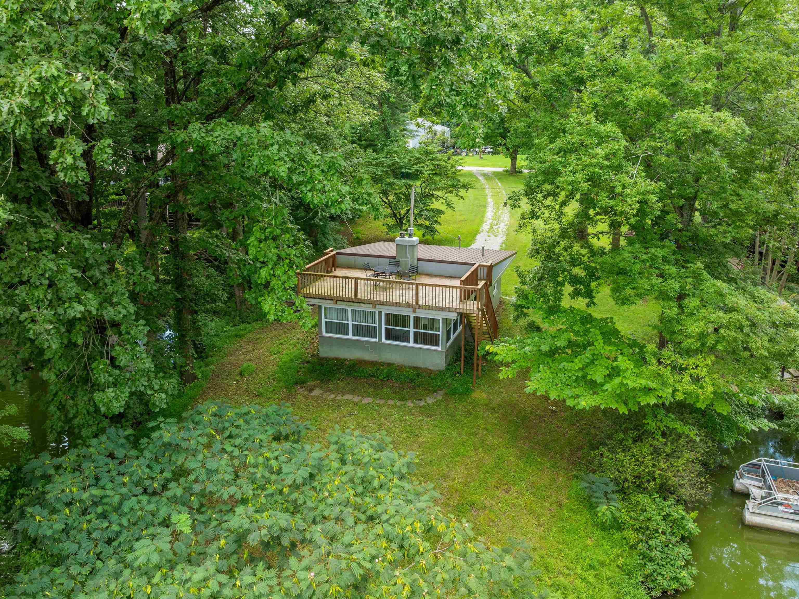 1033 Southgate Drive, Maceo, Kentucky 42355, 1 Bedroom Bedrooms, ,1 BathroomBathrooms,Single Family Residence,For Sale,Southgate Drive,92693