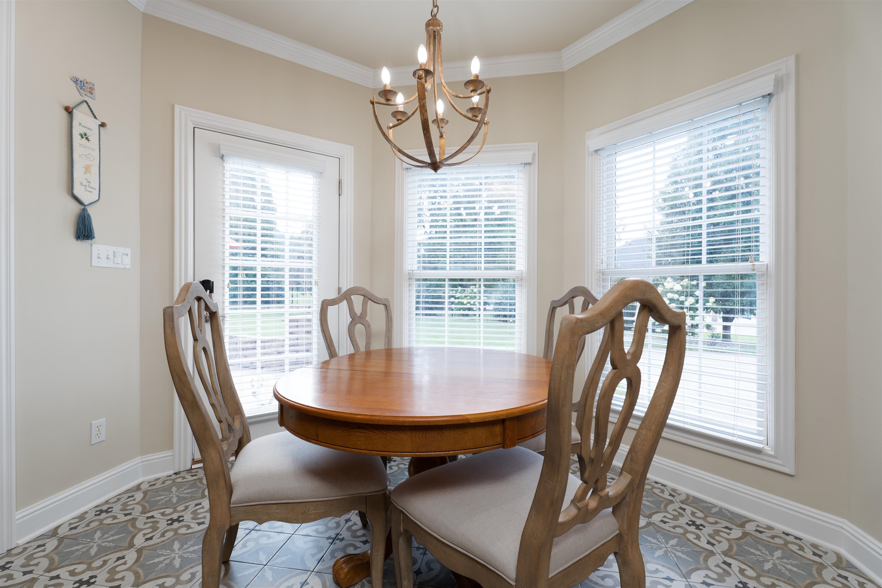 4534 Oakhurst Bend, Owensboro, Kentucky 42303, 4 Bedrooms Bedrooms, ,3 BathroomsBathrooms,Single Family Residence,For Sale,Oakhurst Bend,92694