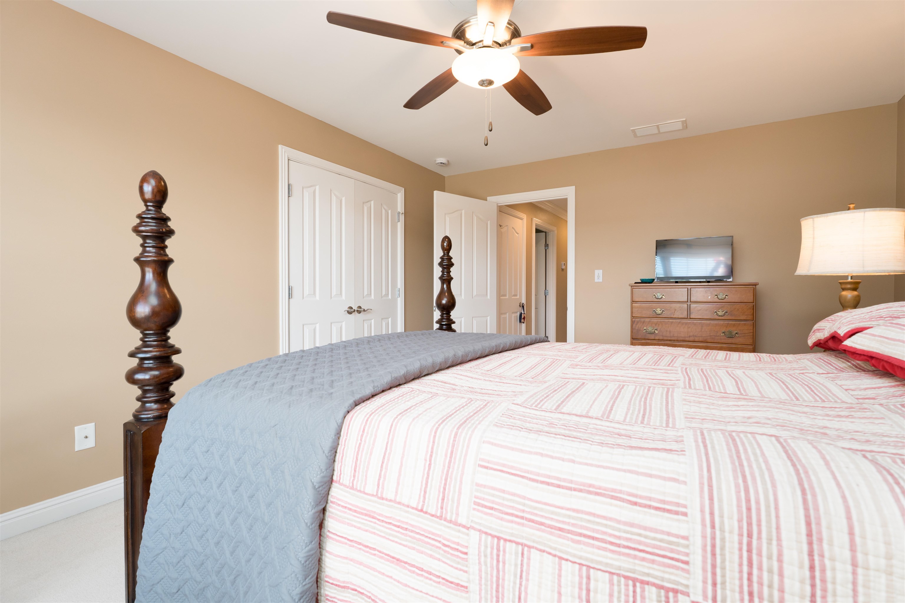 4534 Oakhurst Bend, Owensboro, Kentucky 42303, 4 Bedrooms Bedrooms, ,3 BathroomsBathrooms,Single Family Residence,For Sale,Oakhurst Bend,92694