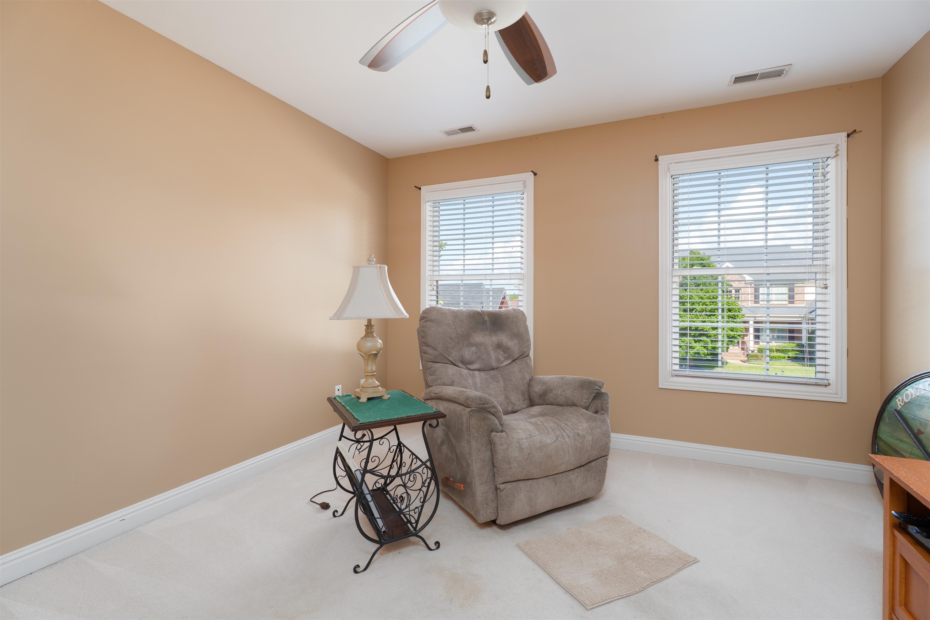 4534 Oakhurst Bend, Owensboro, Kentucky 42303, 4 Bedrooms Bedrooms, ,3 BathroomsBathrooms,Single Family Residence,For Sale,Oakhurst Bend,92694