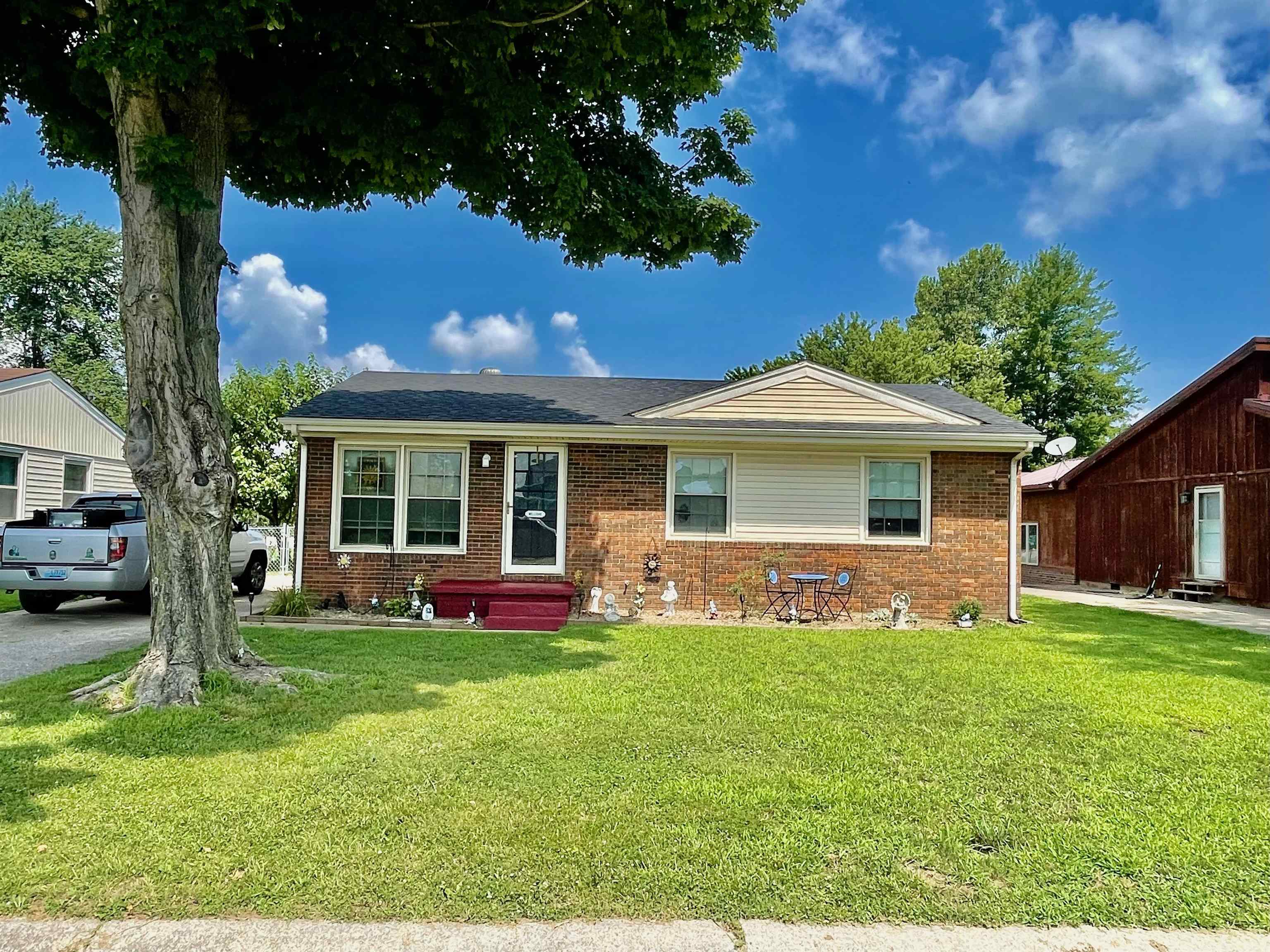 275 Mockingbird Lane, Lewisport, Kentucky 42351, 3 Bedrooms Bedrooms, ,1 BathroomBathrooms,Single Family Residence,For Sale,Mockingbird Lane,92695