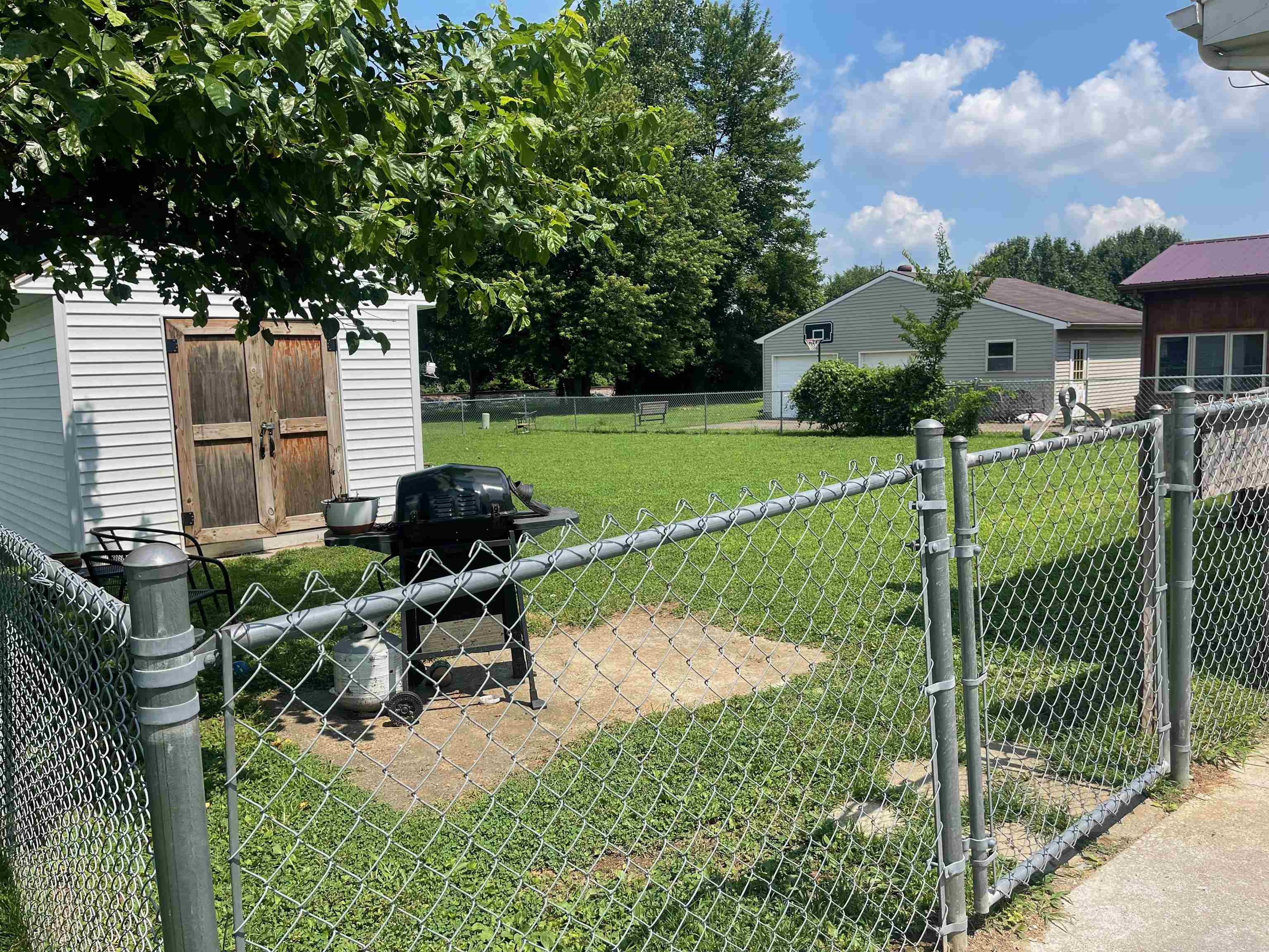 275 Mockingbird Lane, Lewisport, Kentucky 42351, 3 Bedrooms Bedrooms, ,1 BathroomBathrooms,Single Family Residence,For Sale,Mockingbird Lane,92695