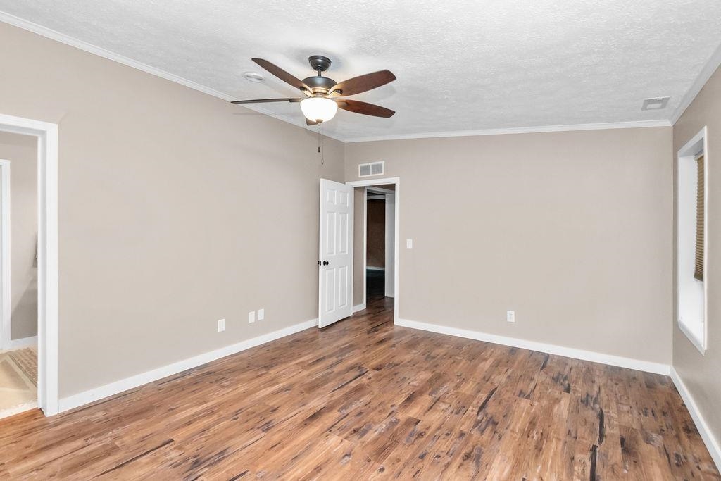 7041 W. 5th Street Road, Owensboro, Kentucky 42301, 3 Bedrooms Bedrooms, ,2 BathroomsBathrooms,Single Family Residence,For Sale,W. 5th Street Road,92697