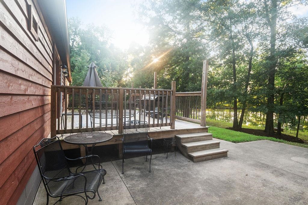 7041 W. 5th Street Road, Owensboro, Kentucky 42301, 3 Bedrooms Bedrooms, ,2 BathroomsBathrooms,Single Family Residence,For Sale,W. 5th Street Road,92697