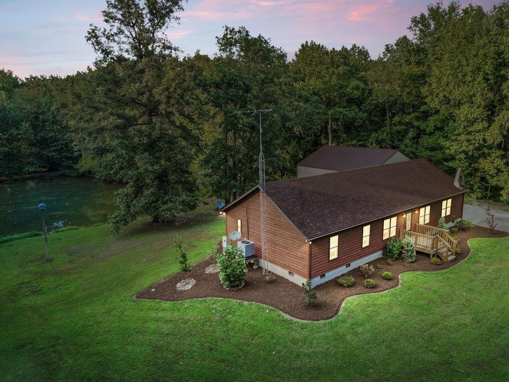 7041 W. 5th Street Road, Owensboro, Kentucky 42301, 3 Bedrooms Bedrooms, ,2 BathroomsBathrooms,Single Family Residence,For Sale,W. 5th Street Road,92697