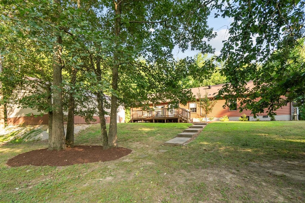 7041 W. 5th Street Road, Owensboro, Kentucky 42301, 3 Bedrooms Bedrooms, ,2 BathroomsBathrooms,Single Family Residence,For Sale,W. 5th Street Road,92697
