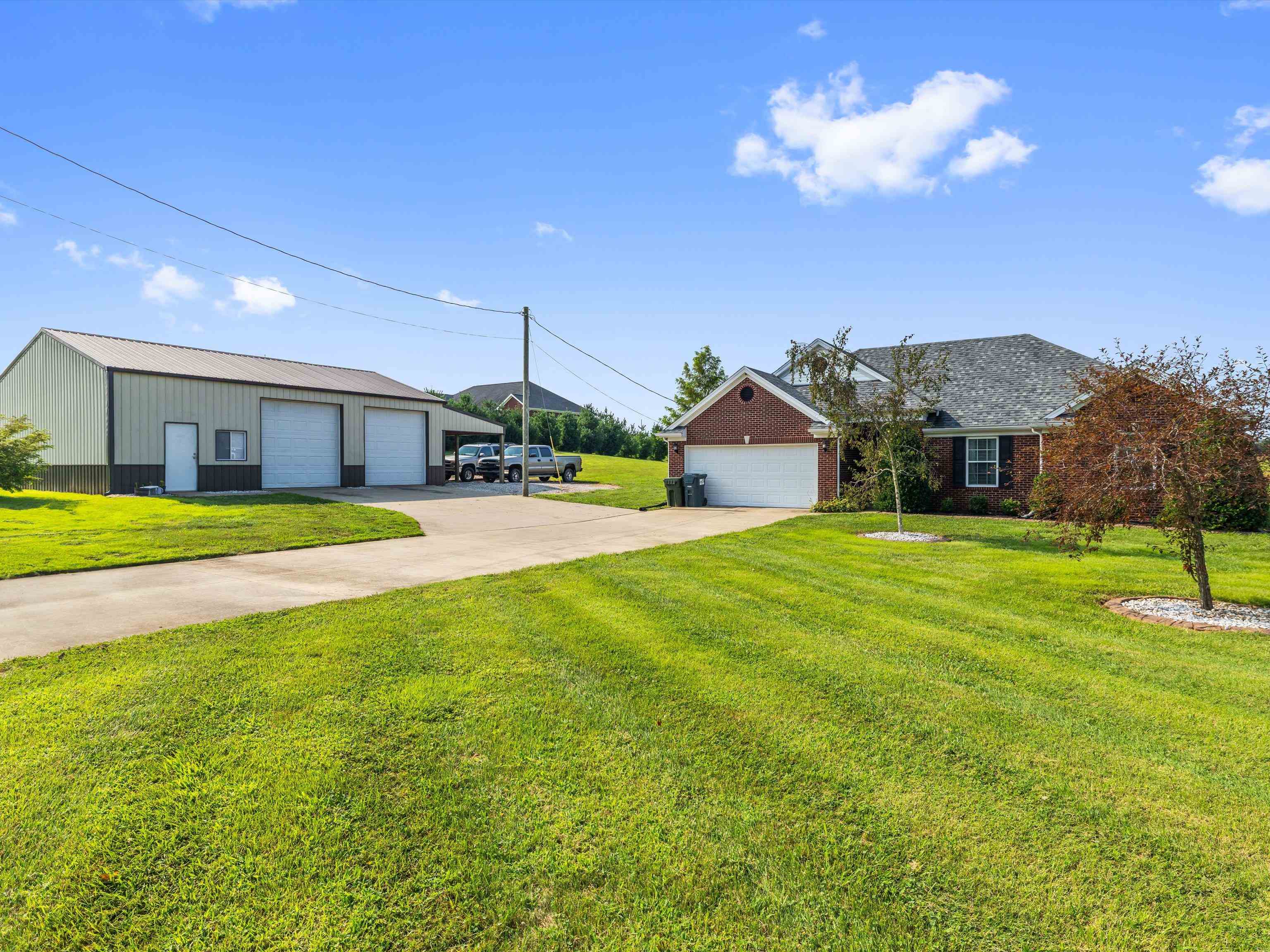 4682 Ben Head Rd, Philpot, Kentucky 42366, 3 Bedrooms Bedrooms, ,2 BathroomsBathrooms,Single Family Residence,For Sale,Ben Head Rd,92700