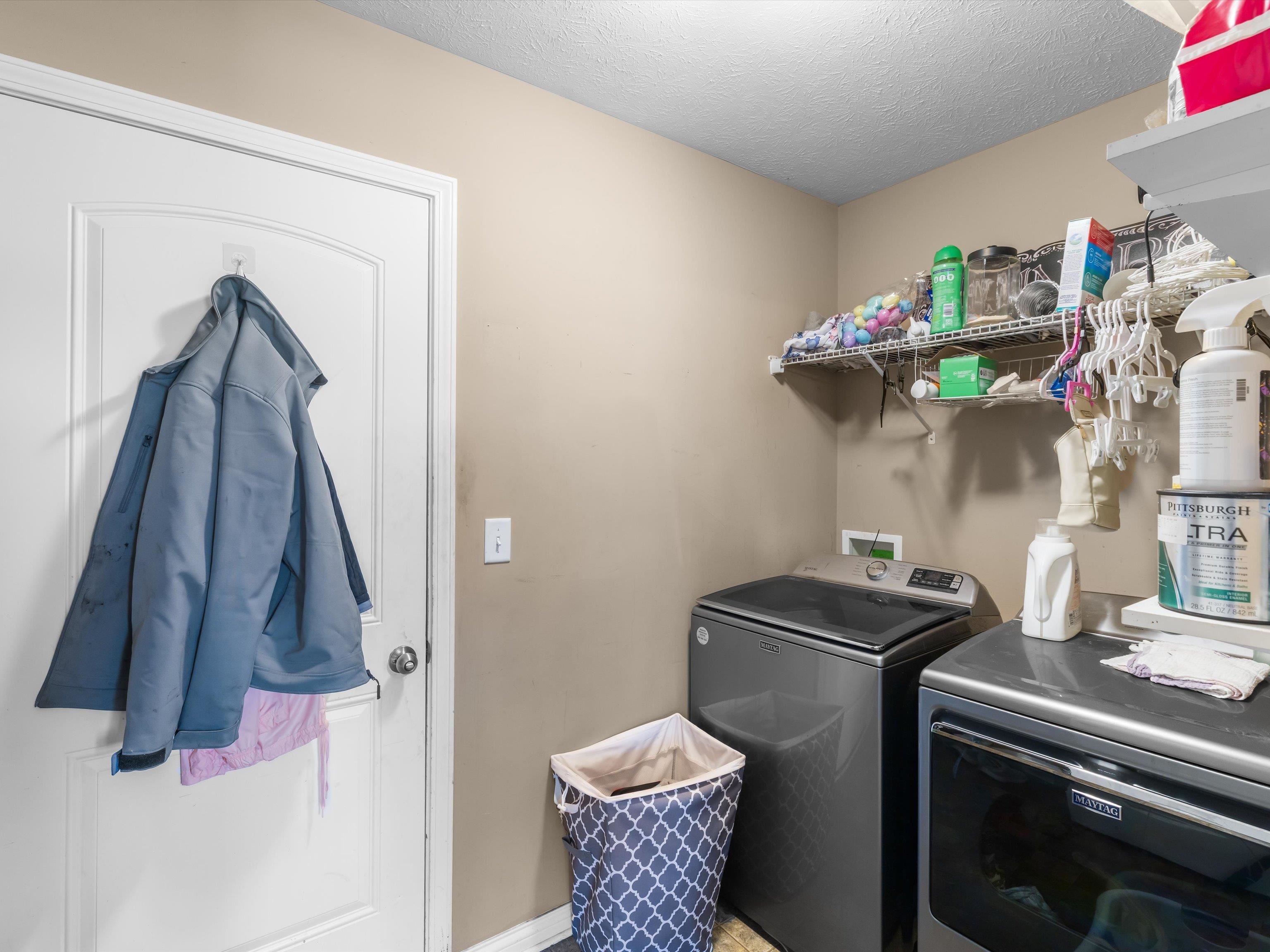4682 Ben Head Rd, Philpot, Kentucky 42366, 3 Bedrooms Bedrooms, ,2 BathroomsBathrooms,Single Family Residence,For Sale,Ben Head Rd,92700