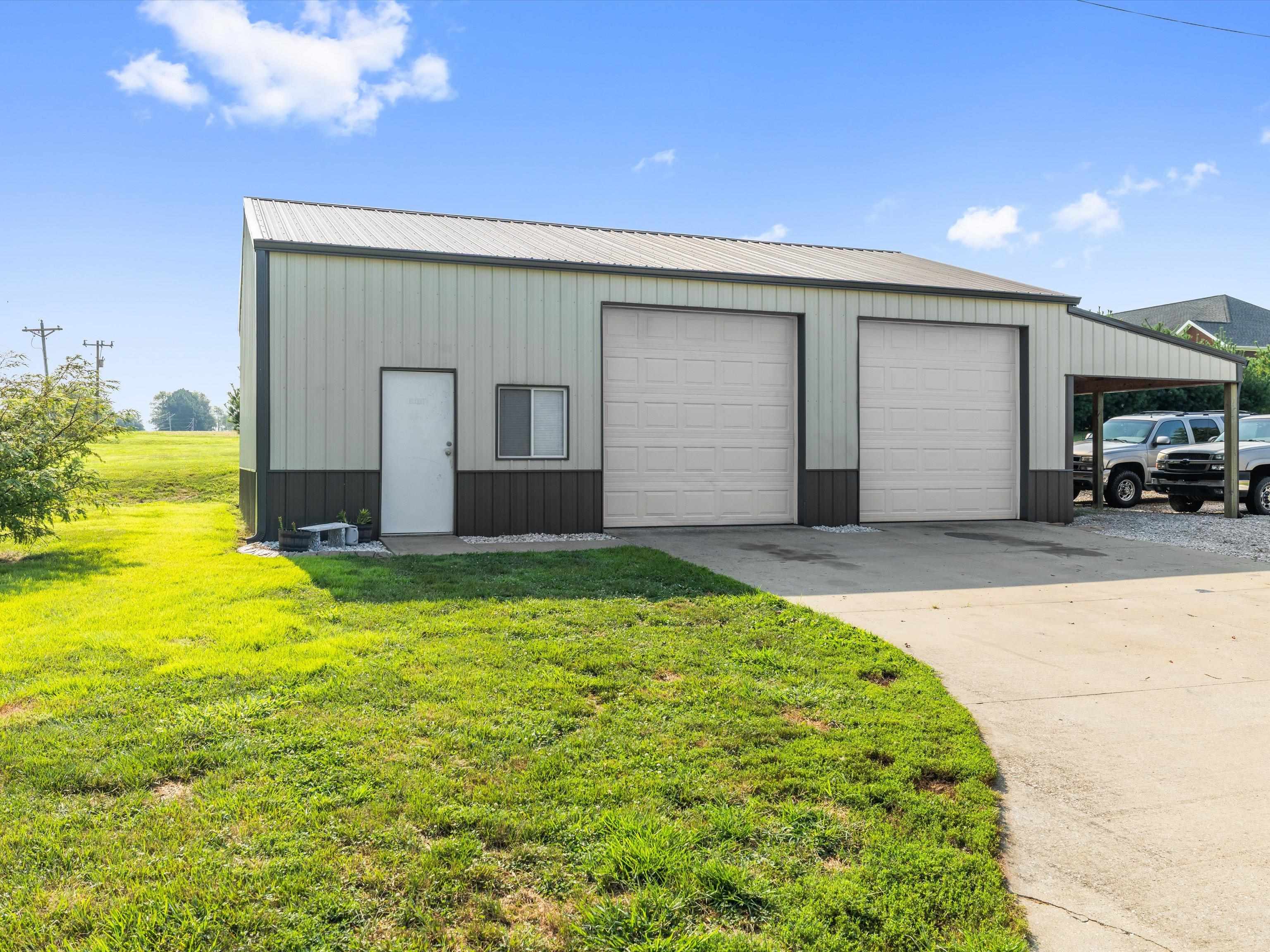 4682 Ben Head Rd, Philpot, Kentucky 42366, 3 Bedrooms Bedrooms, ,2 BathroomsBathrooms,Single Family Residence,For Sale,Ben Head Rd,92700