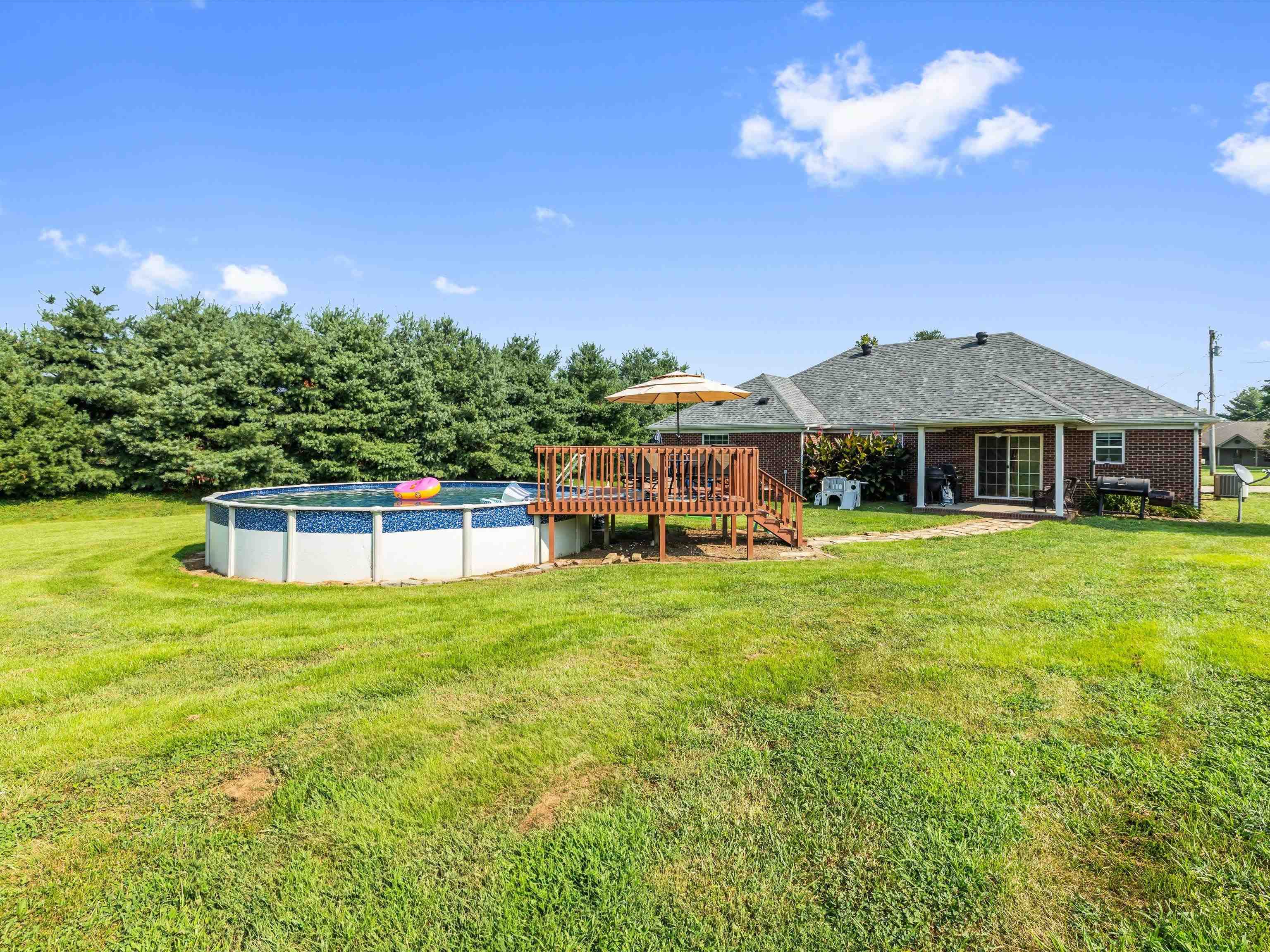 4682 Ben Head Rd, Philpot, Kentucky 42366, 3 Bedrooms Bedrooms, ,2 BathroomsBathrooms,Single Family Residence,For Sale,Ben Head Rd,92700