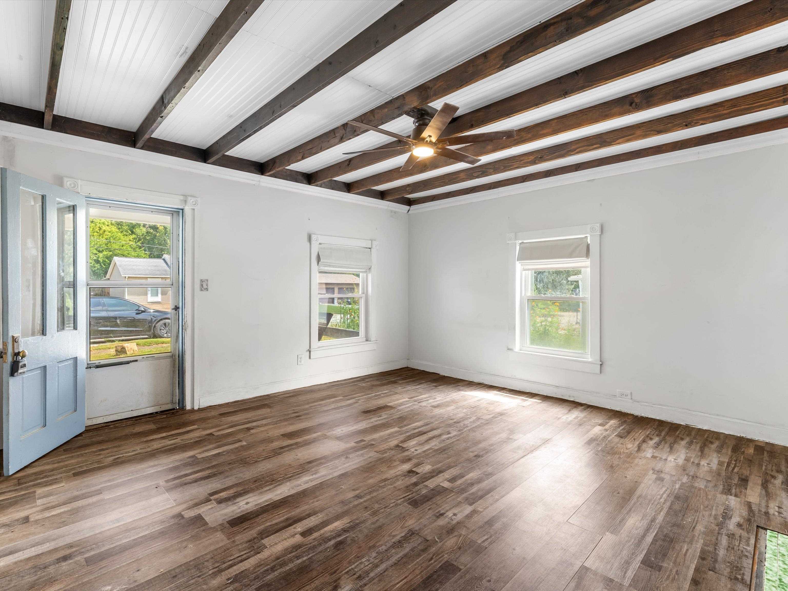 235 4Th St, Calhoun, Kentucky 42327, 2 Bedrooms Bedrooms, ,1 BathroomBathrooms,Single Family Residence,For Sale,4Th St,92709