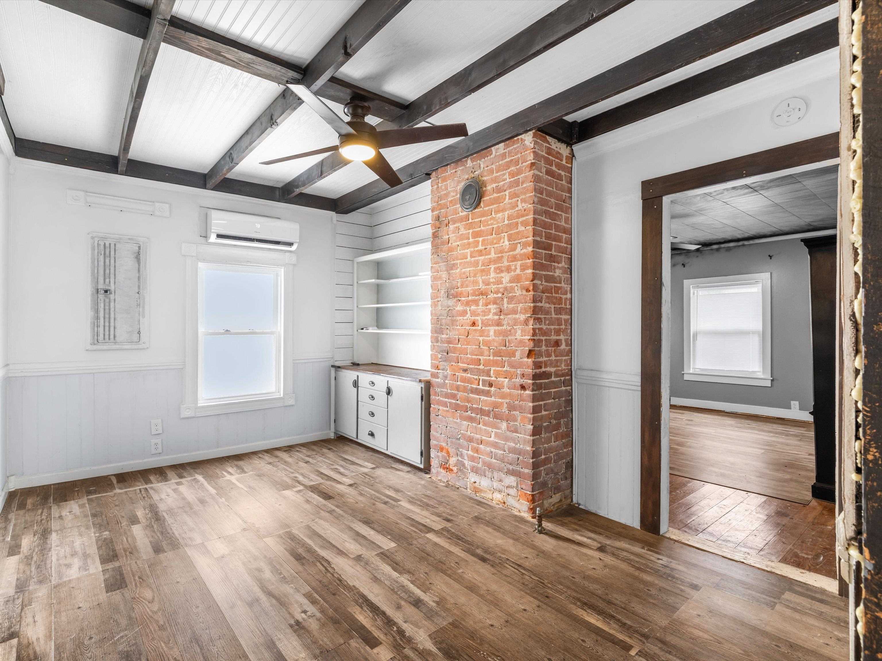 235 4Th St, Calhoun, Kentucky 42327, 2 Bedrooms Bedrooms, ,1 BathroomBathrooms,Single Family Residence,For Sale,4Th St,92709