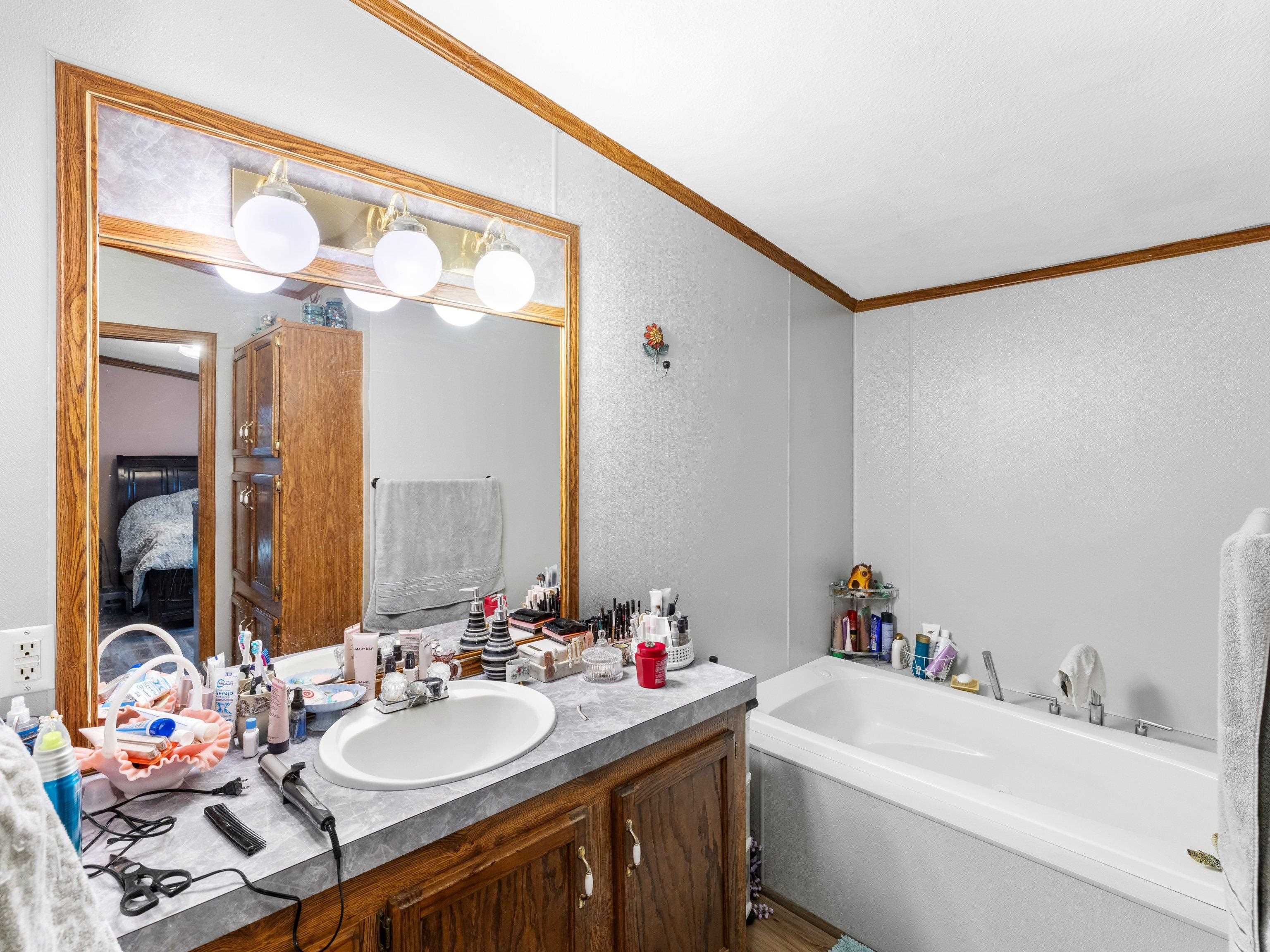 10503 State Route 69, Hawesville, Kentucky 42348, 4 Bedrooms Bedrooms, ,2 BathroomsBathrooms,Manufactured Home,For Sale,State Route 69,92712