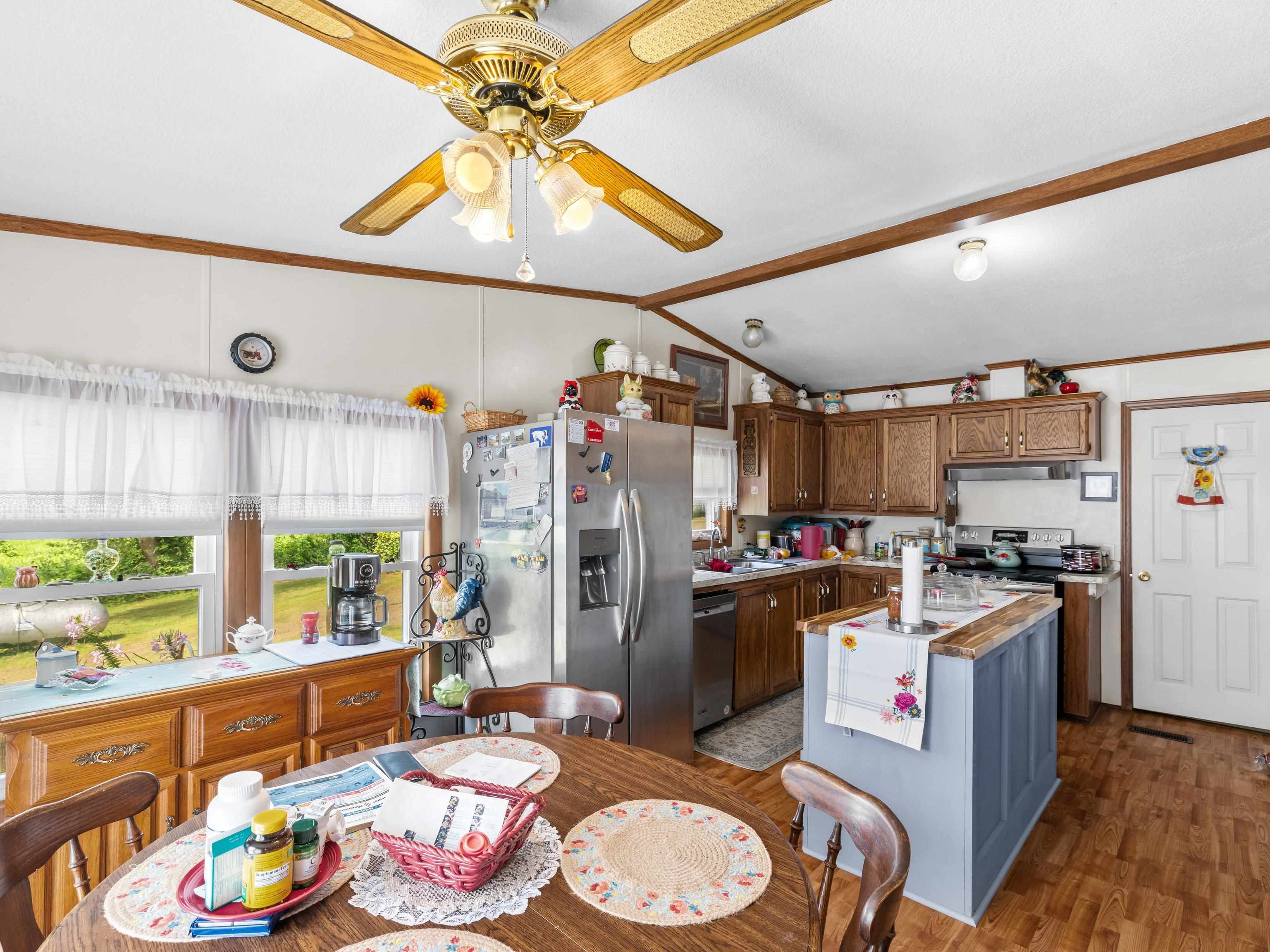 10503 State Route 69, Hawesville, Kentucky 42348, 4 Bedrooms Bedrooms, ,2 BathroomsBathrooms,Manufactured Home,For Sale,State Route 69,92712