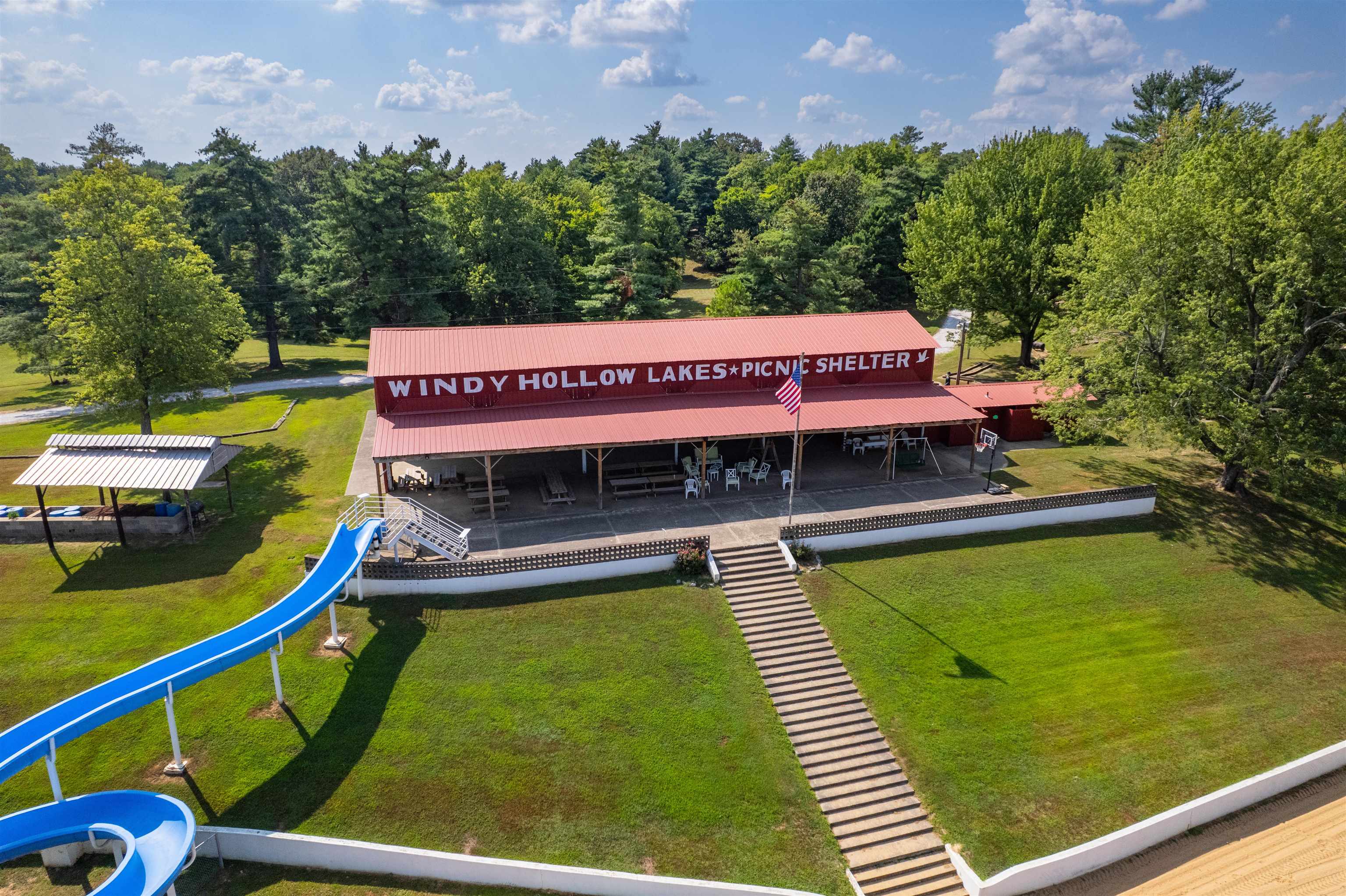 5141 Windy Hollow Rd, Owensboro, Kentucky 42301, ,Mixed Use,For Sale,Windy Hollow Rd,92718