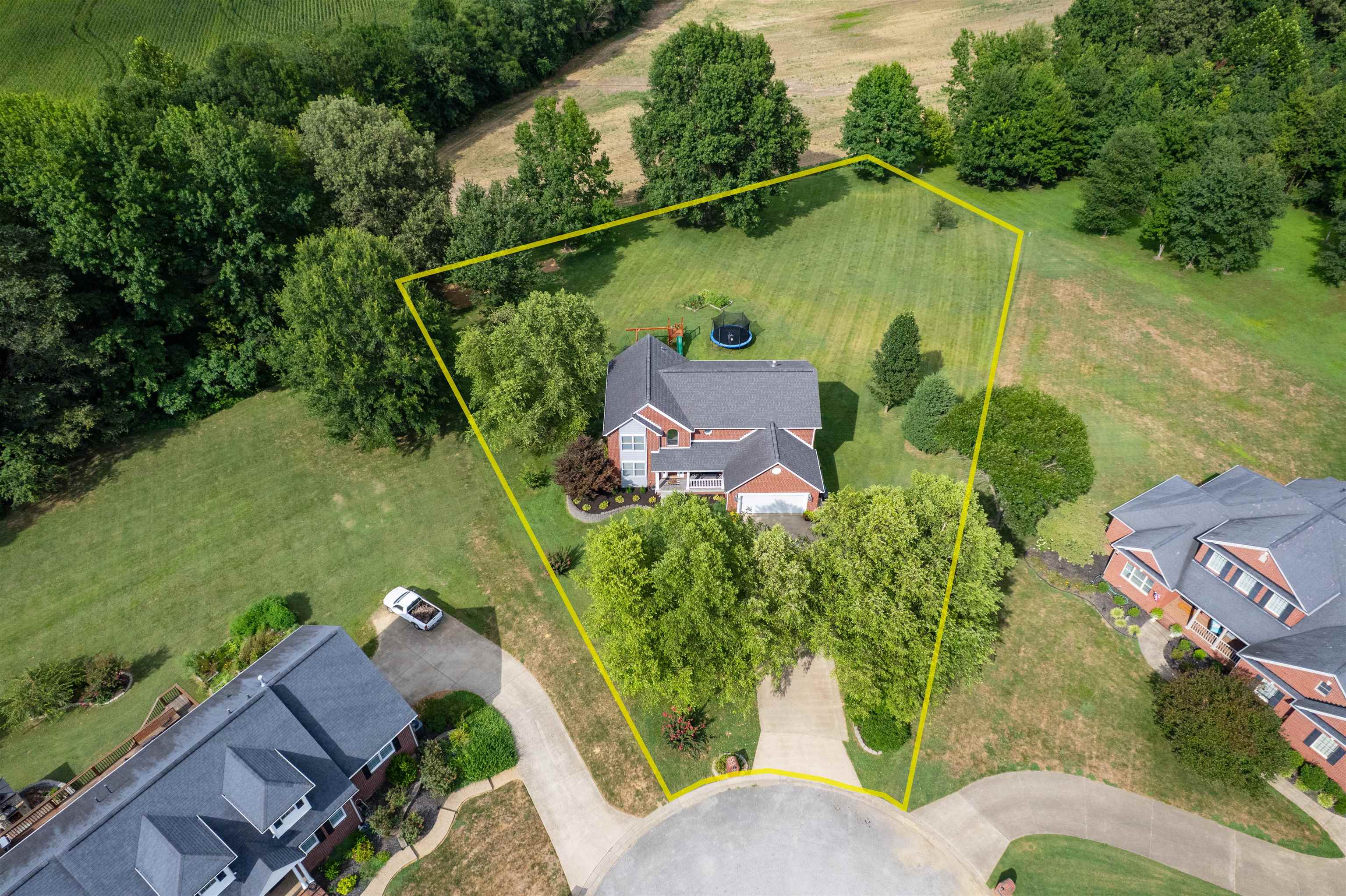 4883 Oak Meadow Ct, Owensboro, Kentucky 42303, 3 Bedrooms Bedrooms, ,3 BathroomsBathrooms,Single Family Residence,For Sale,Oak Meadow Ct,92725