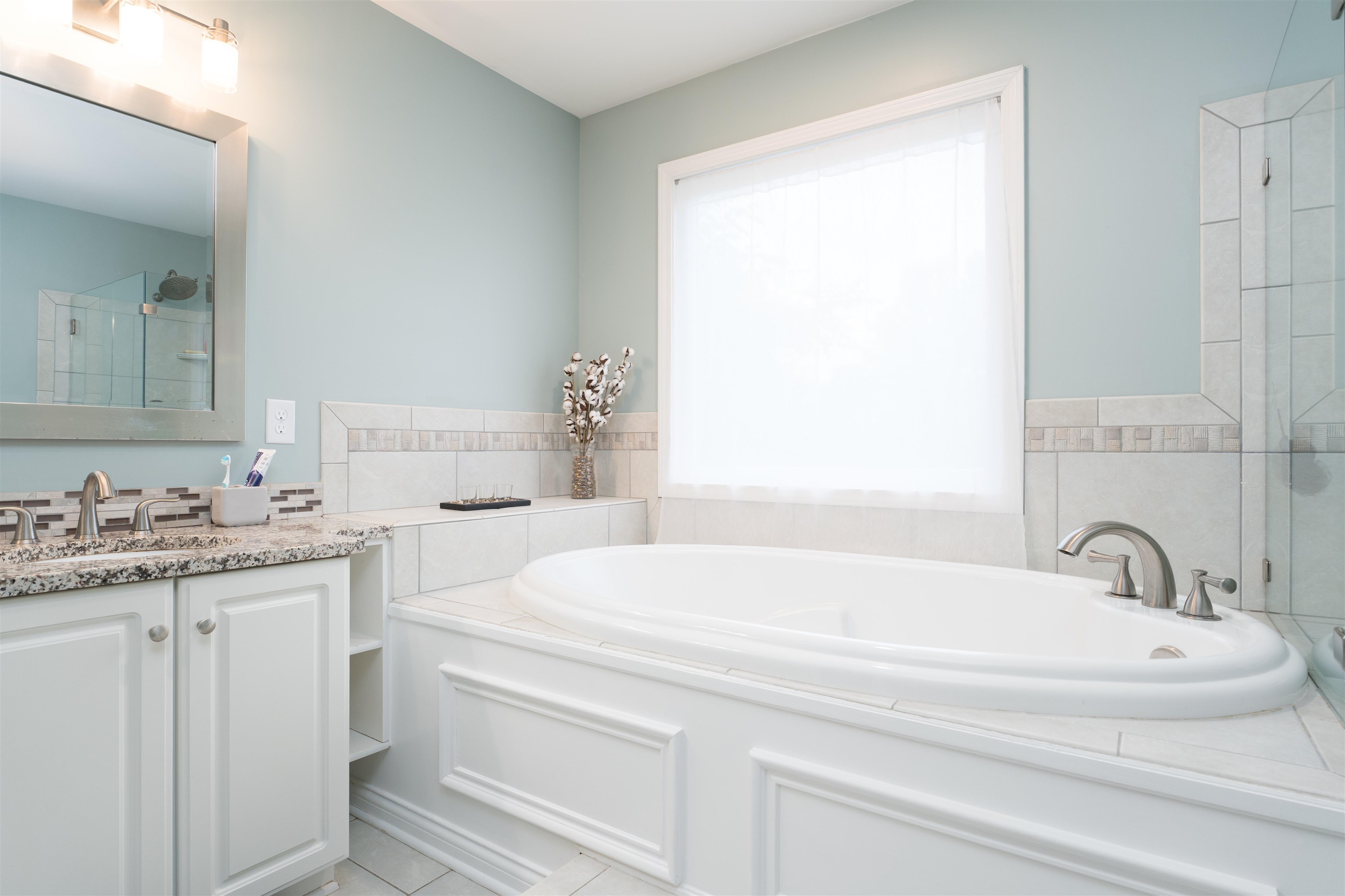 4883 Oak Meadow Ct, Owensboro, Kentucky 42303, 3 Bedrooms Bedrooms, ,3 BathroomsBathrooms,Single Family Residence,For Sale,Oak Meadow Ct,92725