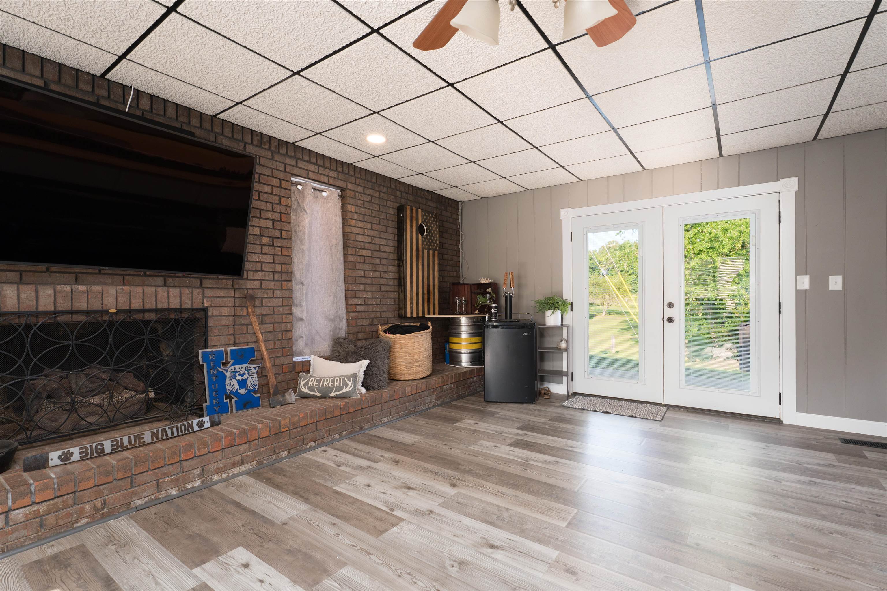 12687 Hwy 231, Utica, Kentucky 42376, 3 Bedrooms Bedrooms, ,2 BathroomsBathrooms,Single Family Residence,For Sale,Hwy 231,92729
