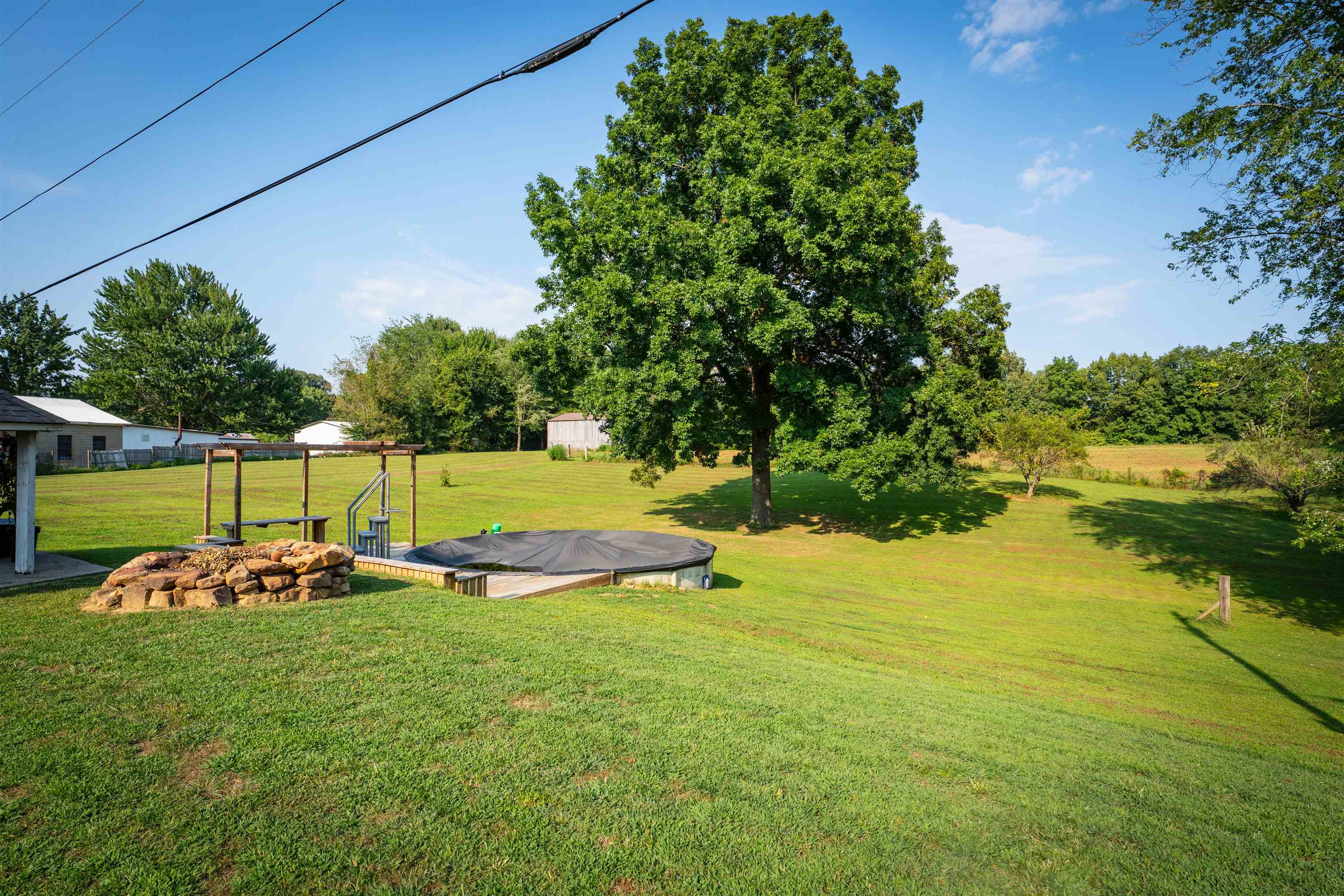 12687 Hwy 231, Utica, Kentucky 42376, 3 Bedrooms Bedrooms, ,2 BathroomsBathrooms,Single Family Residence,For Sale,Hwy 231,92729
