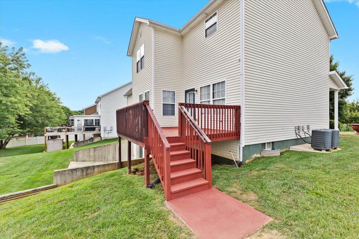 202 Sonoma Valley, Radcliff, Kentucky 40175, 3 Bedrooms Bedrooms, ,3 BathroomsBathrooms,Single Family Residence,For Sale,Sonoma Valley,92730