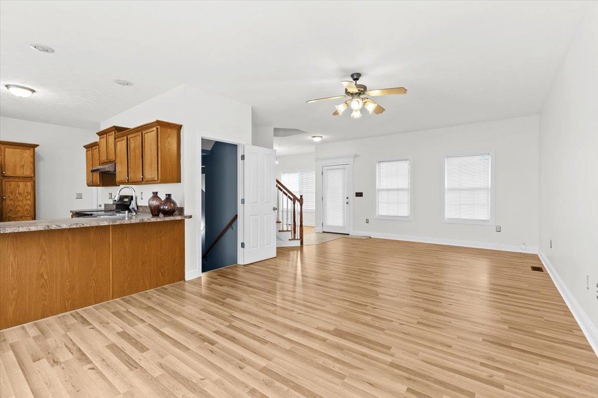 202 Sonoma Valley, Radcliff, Kentucky 40175, 3 Bedrooms Bedrooms, ,3 BathroomsBathrooms,Single Family Residence,For Sale,Sonoma Valley,92730