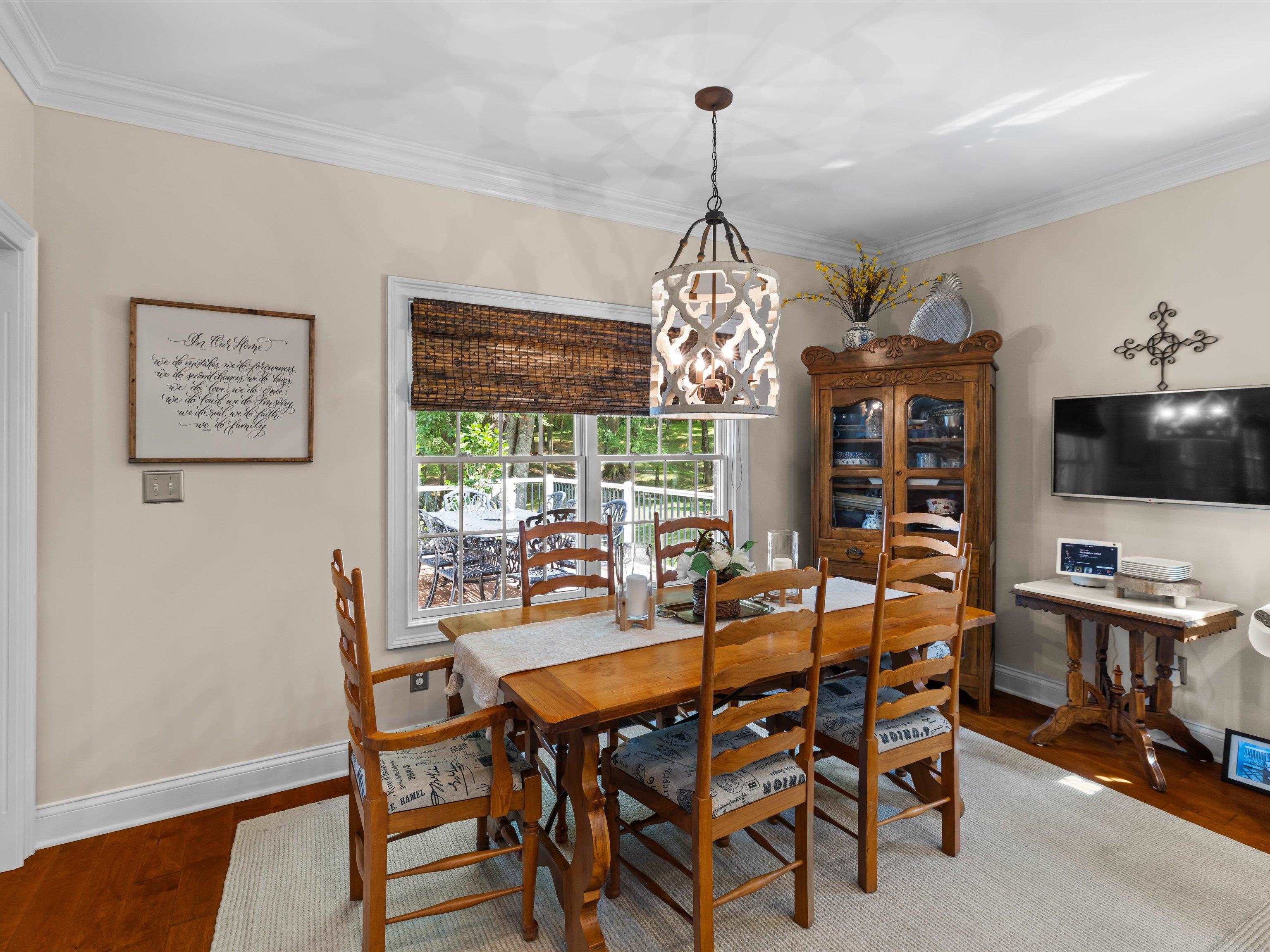 4884 Oak Meadow Ct, Owensboro, Kentucky 42303, 5 Bedrooms Bedrooms, ,3 BathroomsBathrooms,Single Family Residence,For Sale,Oak Meadow Ct,92731