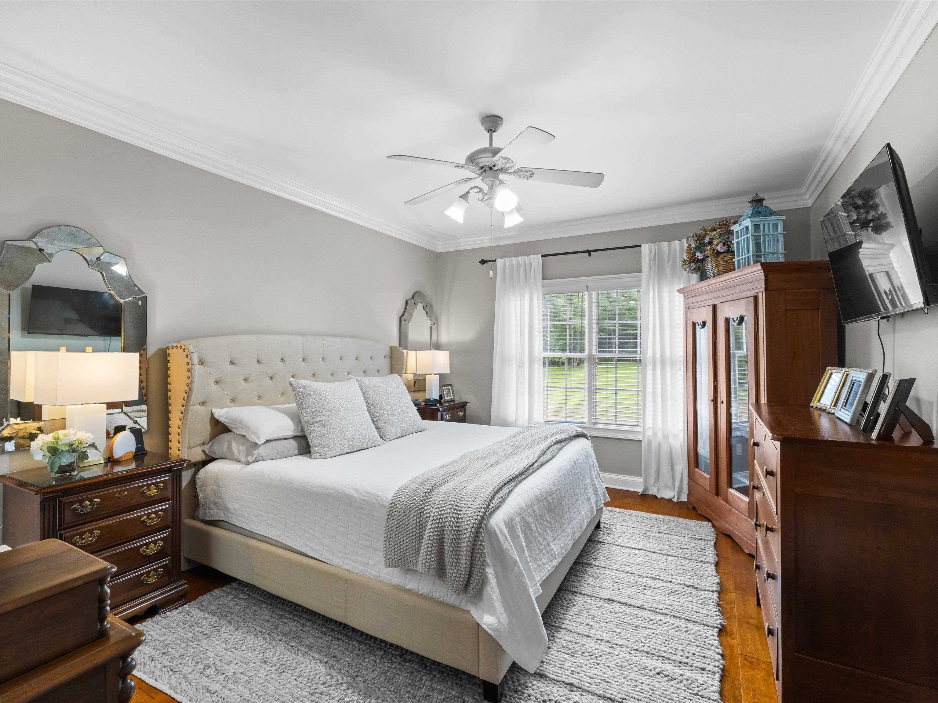 4884 Oak Meadow Ct, Owensboro, Kentucky 42303, 5 Bedrooms Bedrooms, ,3 BathroomsBathrooms,Single Family Residence,For Sale,Oak Meadow Ct,92731