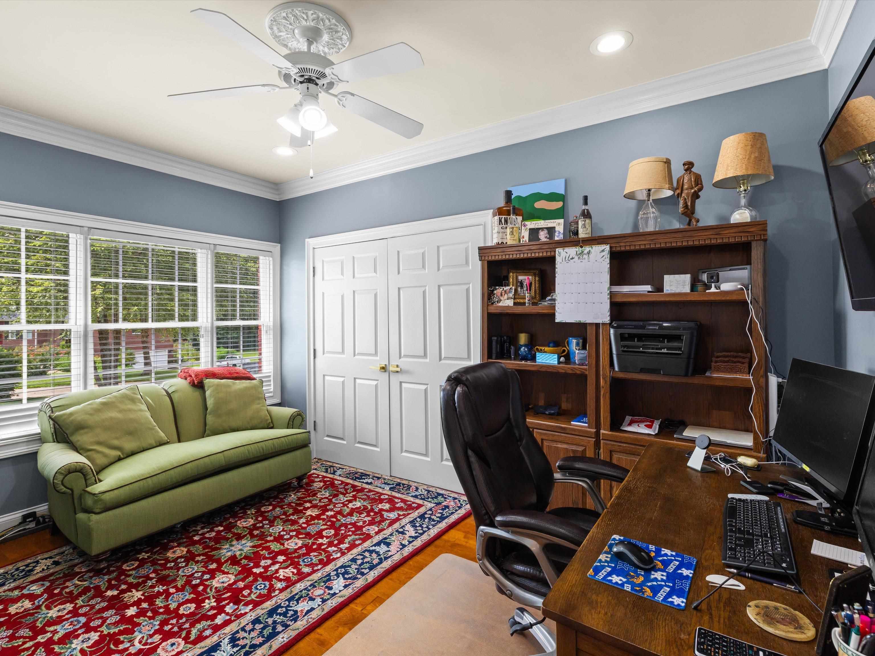 4884 Oak Meadow Ct, Owensboro, Kentucky 42303, 5 Bedrooms Bedrooms, ,3 BathroomsBathrooms,Single Family Residence,For Sale,Oak Meadow Ct,92731