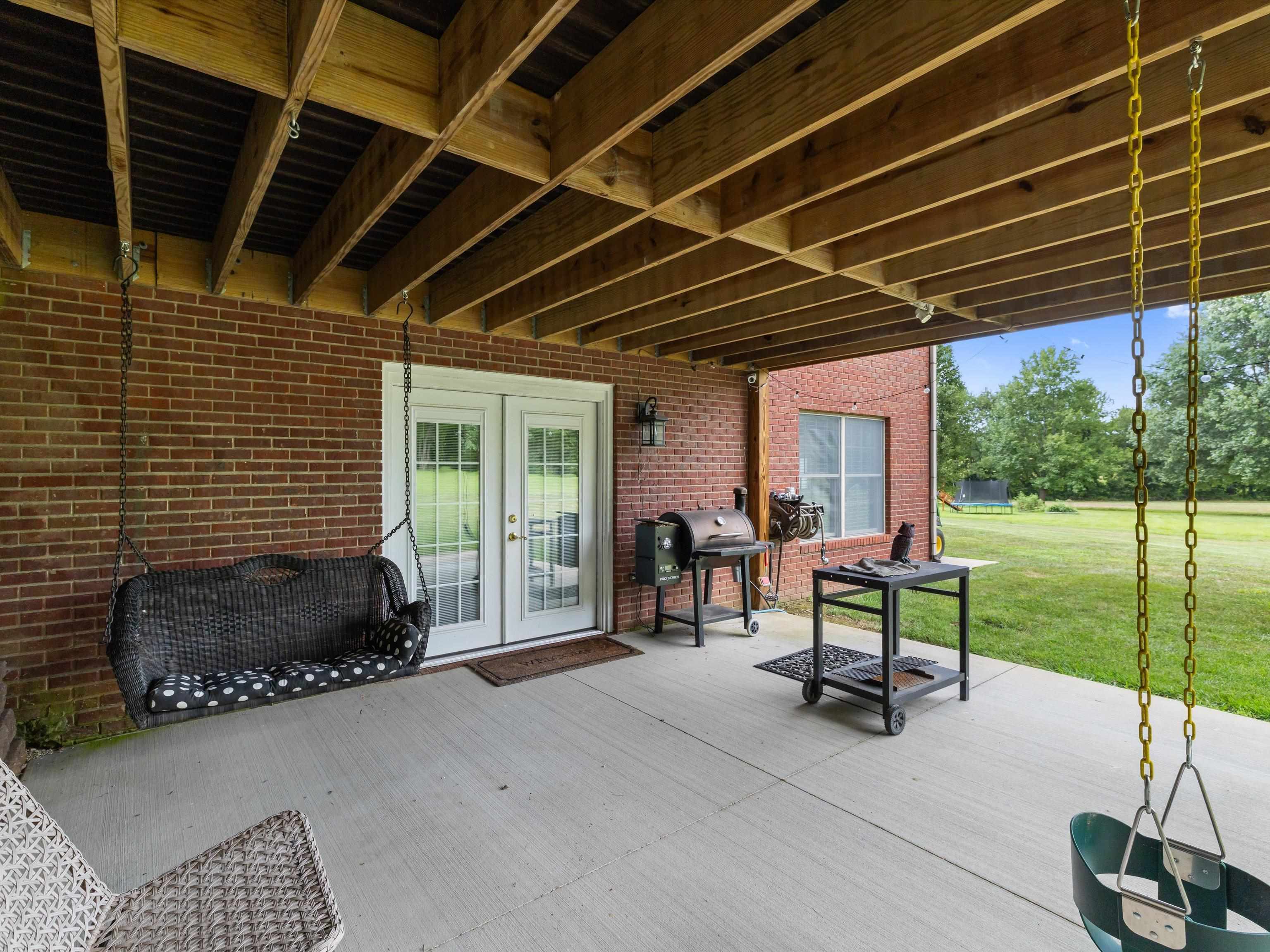 4884 Oak Meadow Ct, Owensboro, Kentucky 42303, 5 Bedrooms Bedrooms, ,3 BathroomsBathrooms,Single Family Residence,For Sale,Oak Meadow Ct,92731