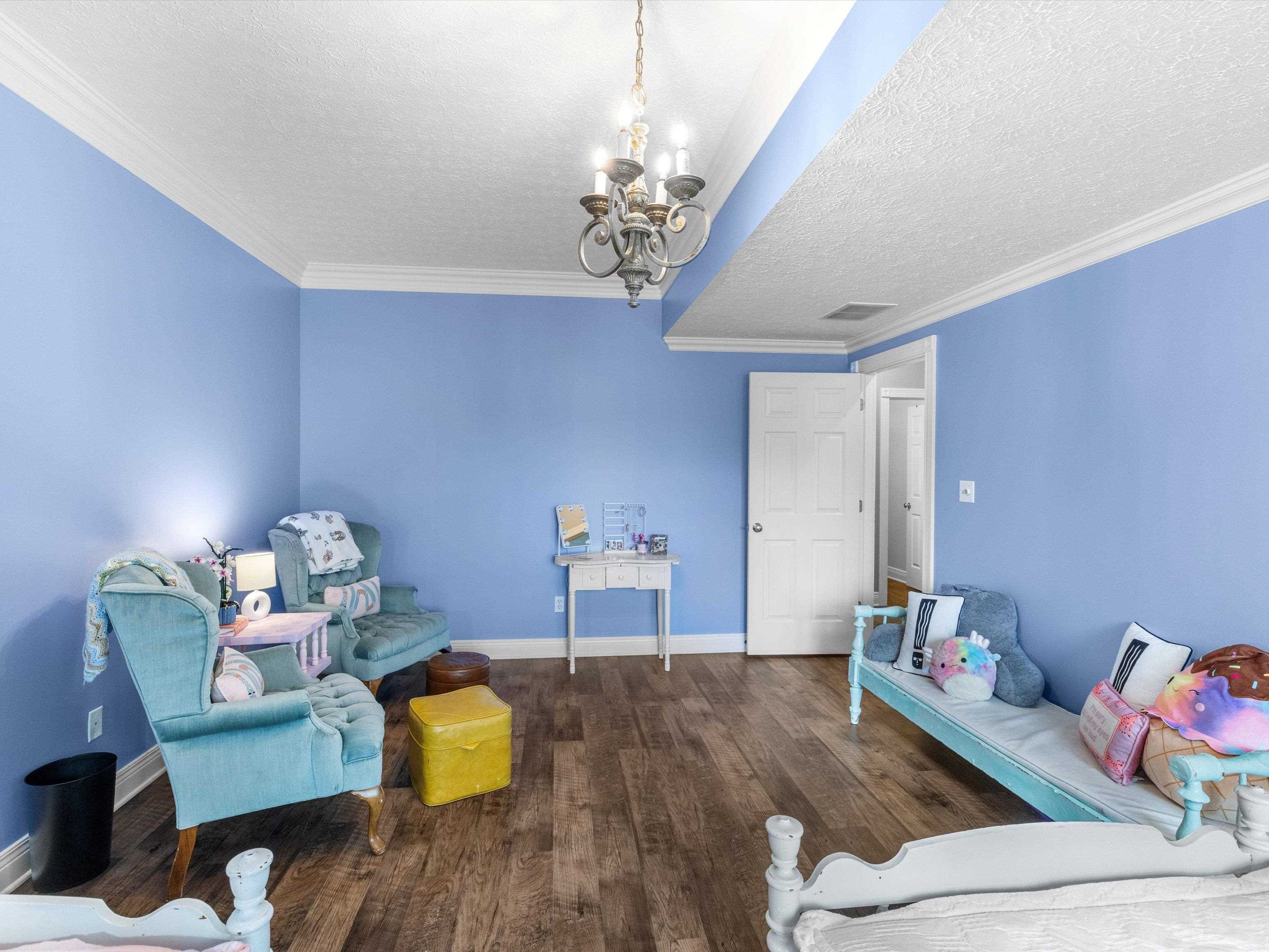 6747 Barcroft, Owensboro, Kentucky 42303, 5 Bedrooms Bedrooms, ,3 BathroomsBathrooms,Single Family Residence,For Sale,Barcroft,92733