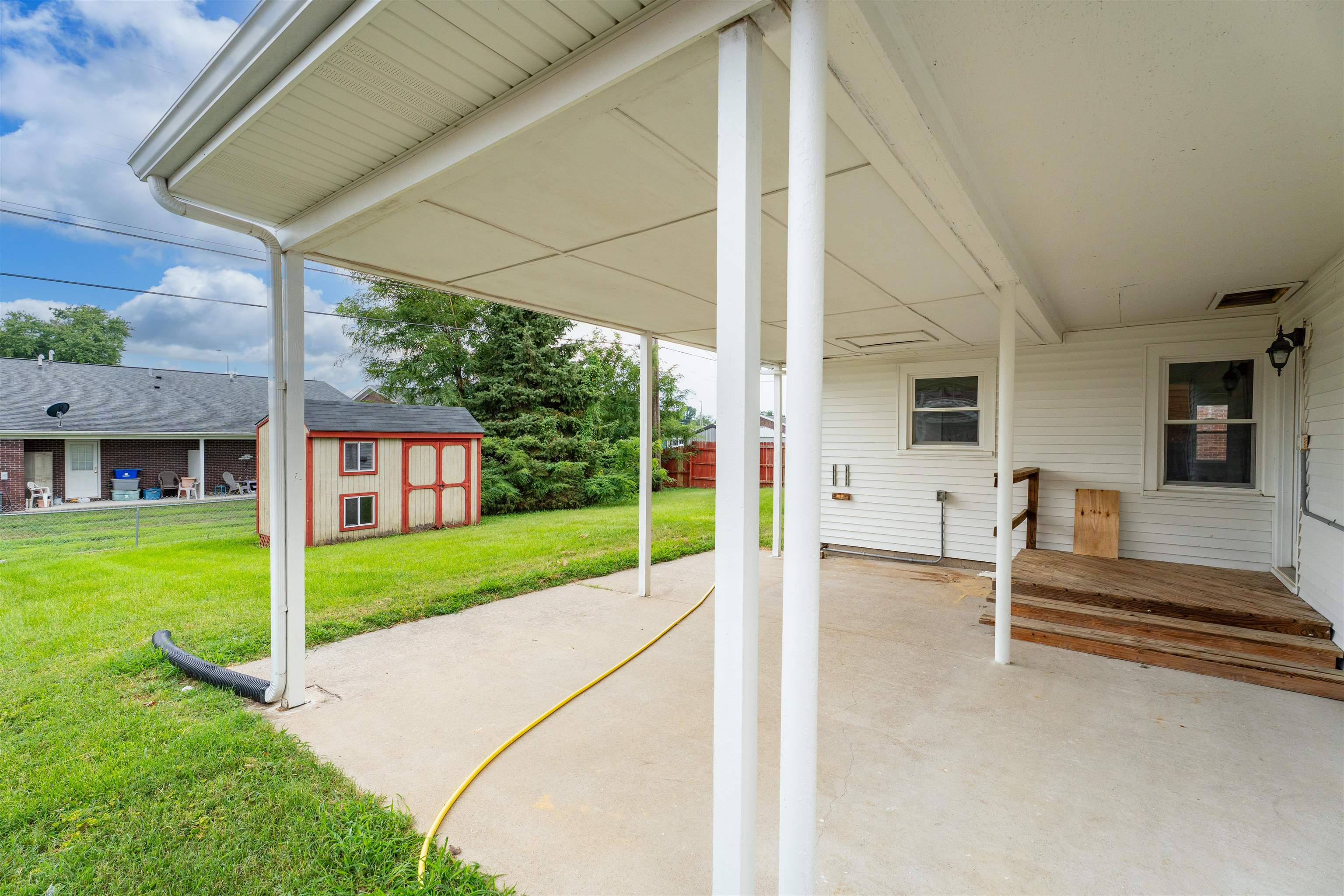 124 Stockton, Owensboro, Kentucky 42302, 3 Bedrooms Bedrooms, ,1 BathroomBathrooms,Single Family Residence,For Sale,Stockton,92735