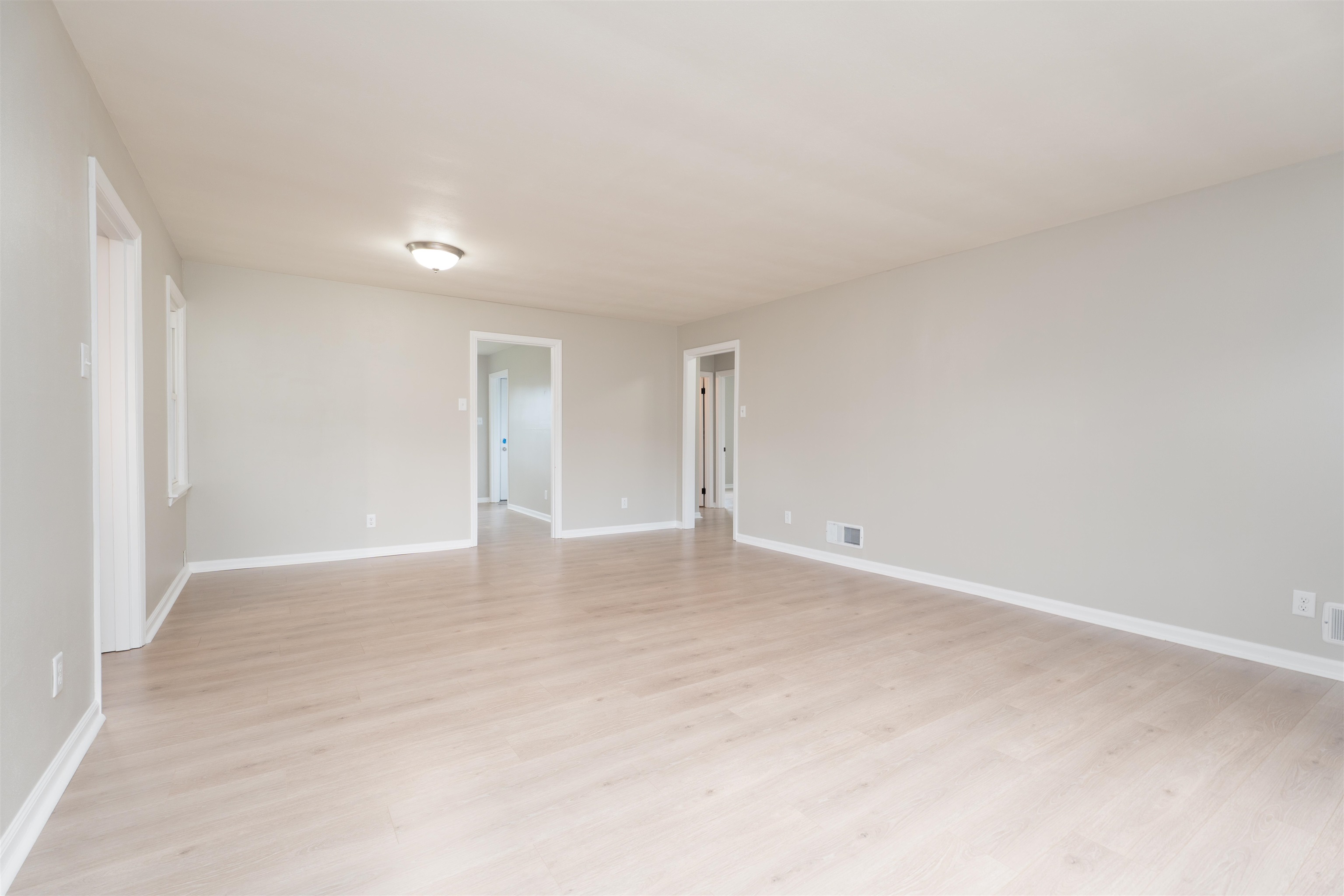 124 Stockton, Owensboro, Kentucky 42302, 3 Bedrooms Bedrooms, ,1 BathroomBathrooms,Single Family Residence,For Sale,Stockton,92735