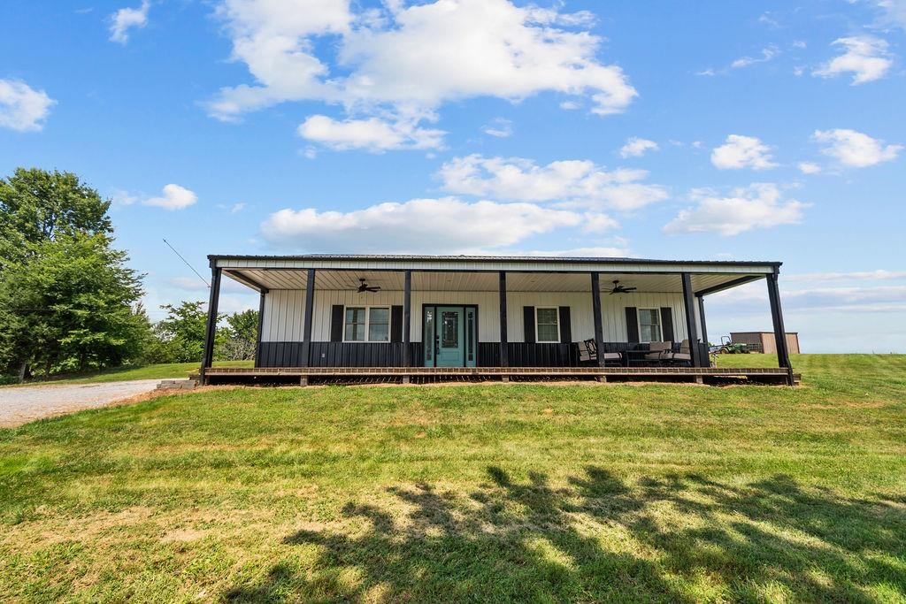 9433 Morgantown Rd, Whitesville, Kentucky 42378, 3 Bedrooms Bedrooms, ,2 BathroomsBathrooms,Single Family Residence,For Sale,Morgantown Rd,92743