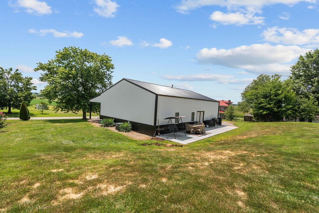 9433 Morgantown Rd, Whitesville, Kentucky 42378, 3 Bedrooms Bedrooms, ,2 BathroomsBathrooms,Single Family Residence,For Sale,Morgantown Rd,92743