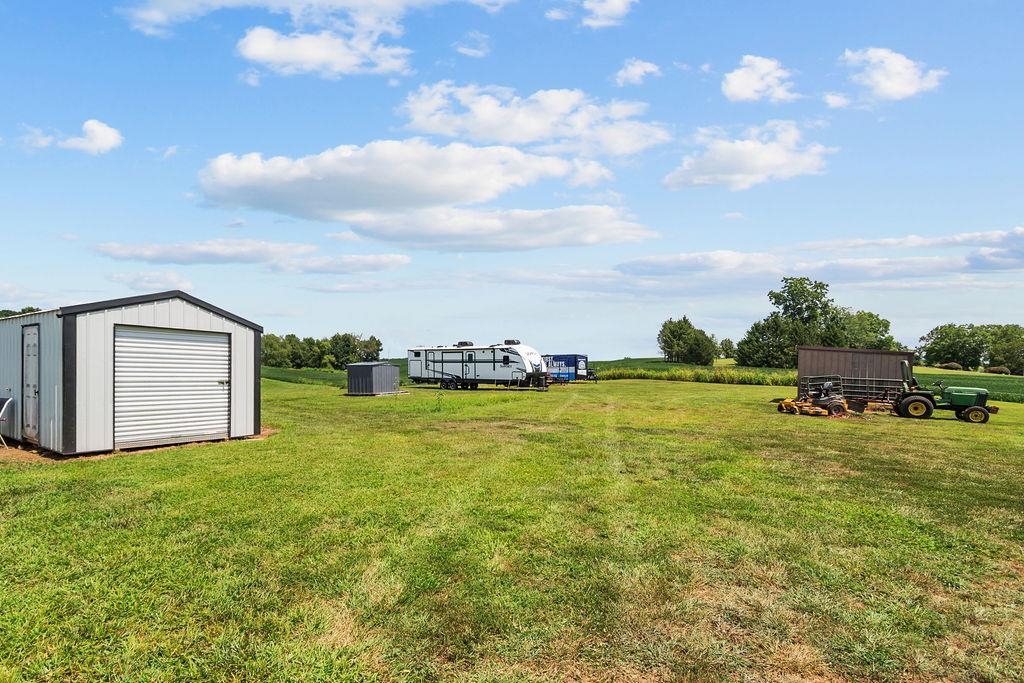 9433 Morgantown Rd, Whitesville, Kentucky 42378, 3 Bedrooms Bedrooms, ,2 BathroomsBathrooms,Single Family Residence,For Sale,Morgantown Rd,92743