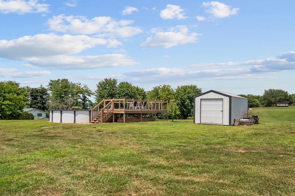 9433 Morgantown Rd, Whitesville, Kentucky 42378, 3 Bedrooms Bedrooms, ,2 BathroomsBathrooms,Single Family Residence,For Sale,Morgantown Rd,92743