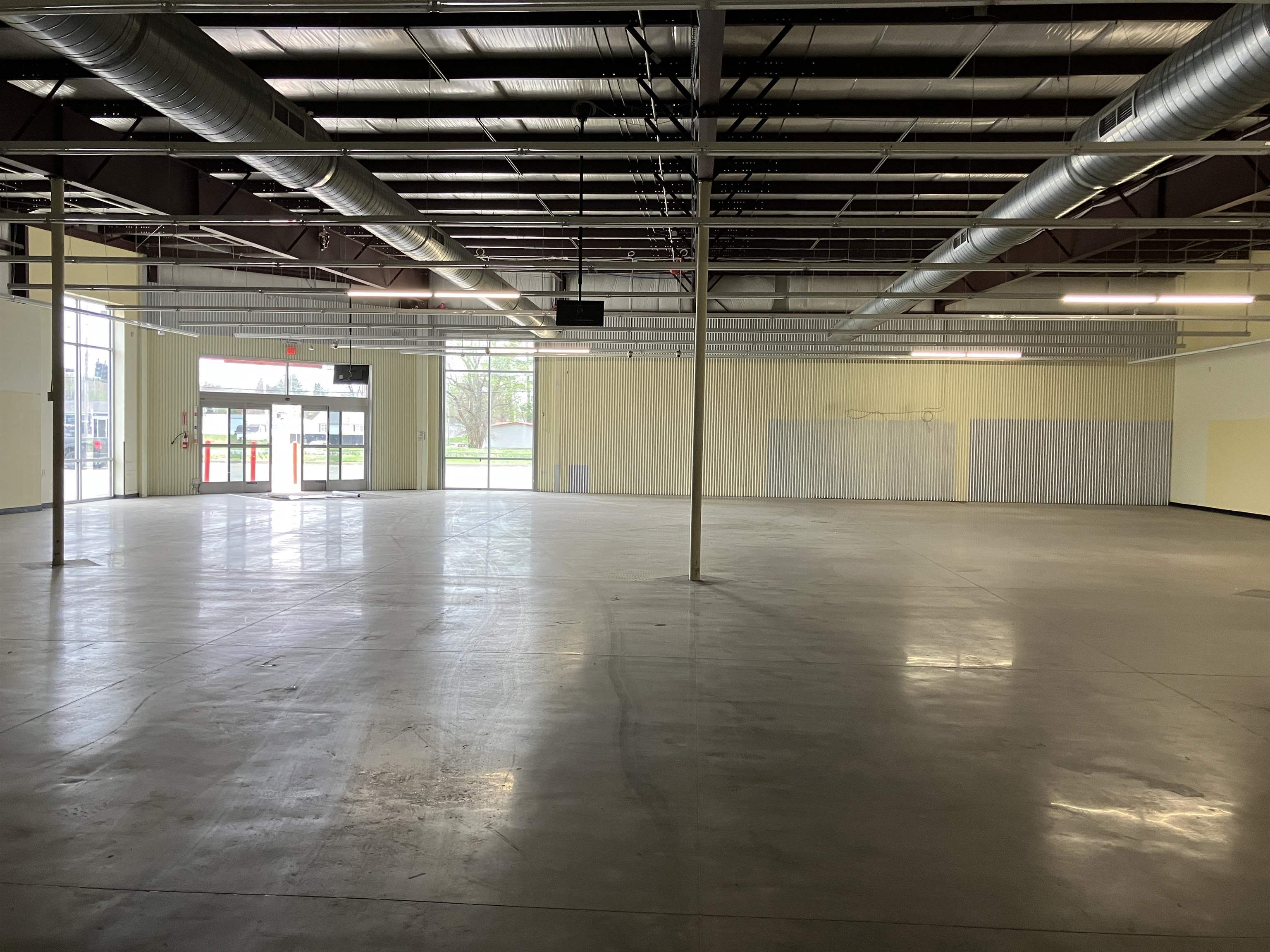 240 US HWY 41 N, Sebree, Kentucky 42455, ,Retail,For Sale,US HWY 41 N,92745