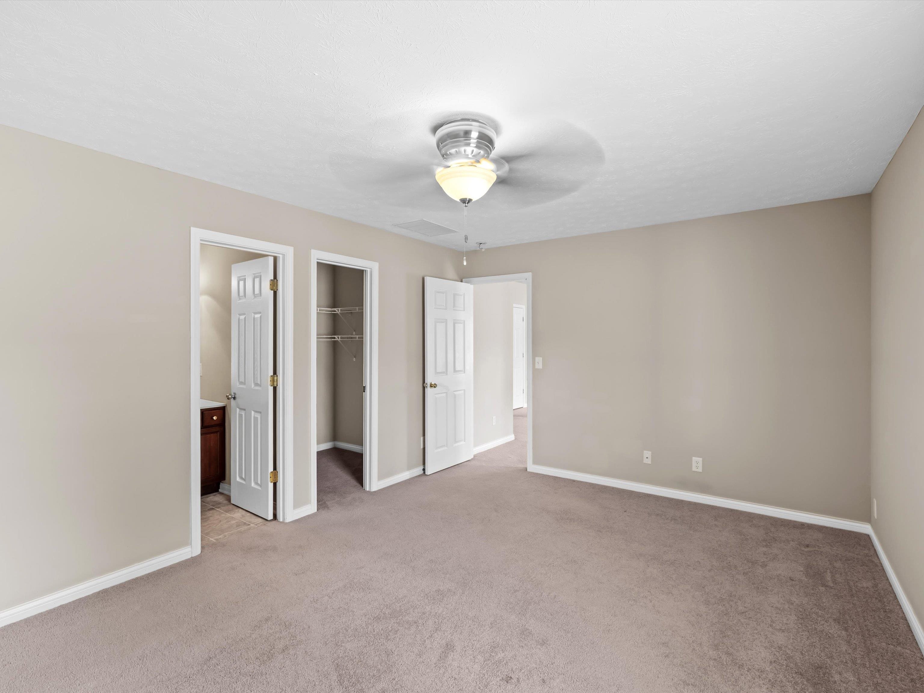 2570 Landing Terrace, Owensboro, Kentucky 42303, 3 Bedrooms Bedrooms, ,2 BathroomsBathrooms,Single Family Residence,For Sale,Landing Terrace,92751