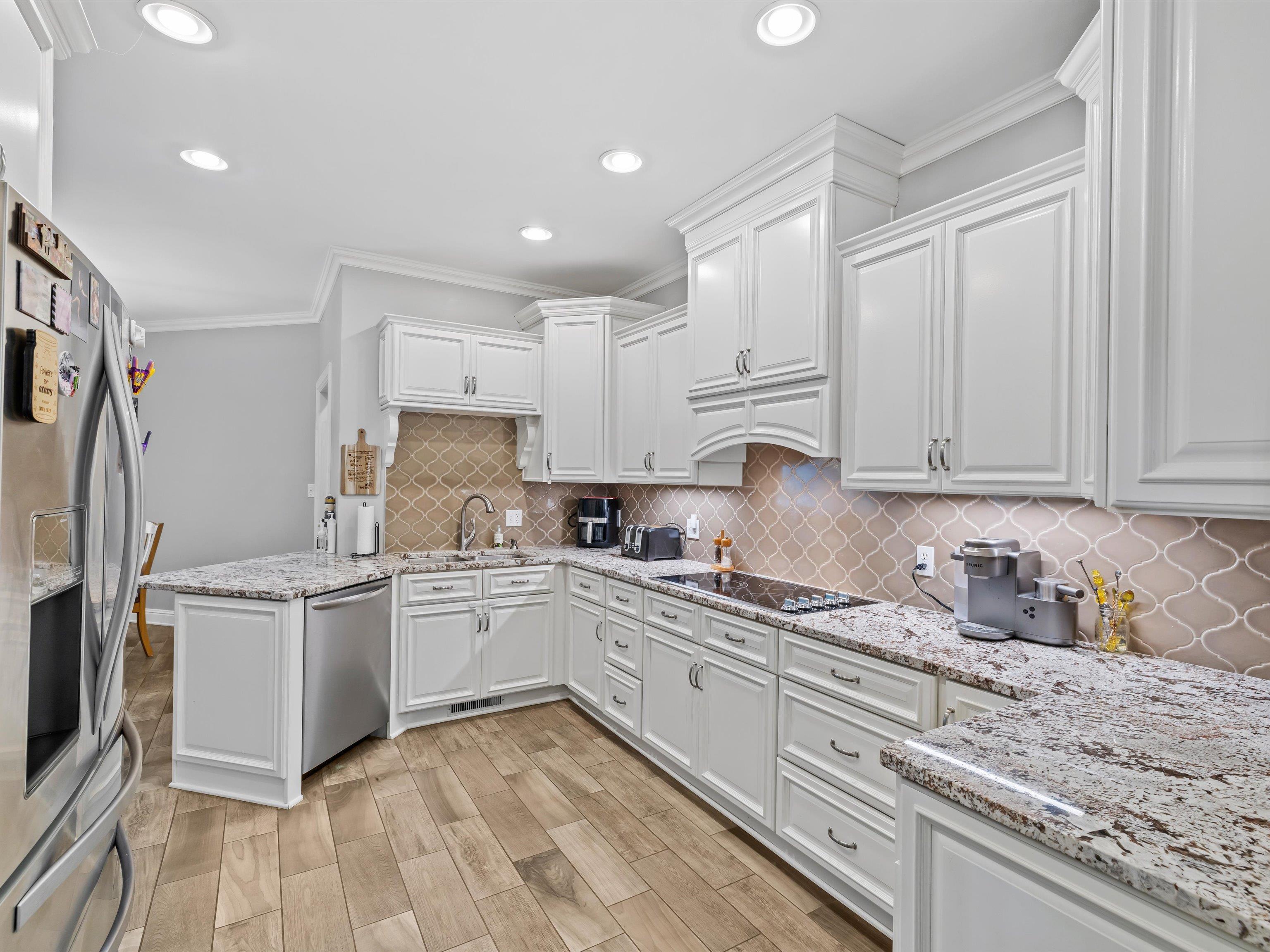 4950 Ridge Creek Rd, Owensboro, Kentucky 42303, 4 Bedrooms Bedrooms, ,2 BathroomsBathrooms,Single Family Residence,For Sale,Ridge Creek Rd,92752