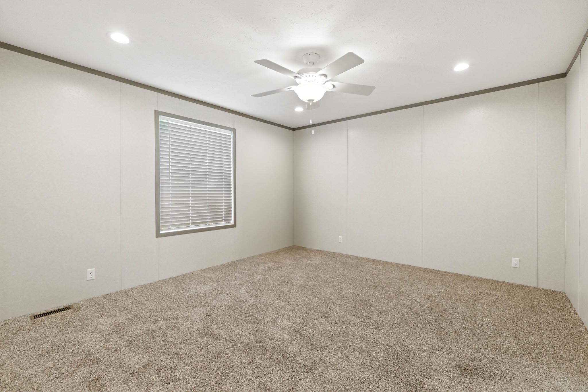 5030 Sturbridge Place, Owensboro, Kentucky 42303, 3 Bedrooms Bedrooms, ,2 BathroomsBathrooms,Single Family Residence,For Sale,Sturbridge Place,92753
