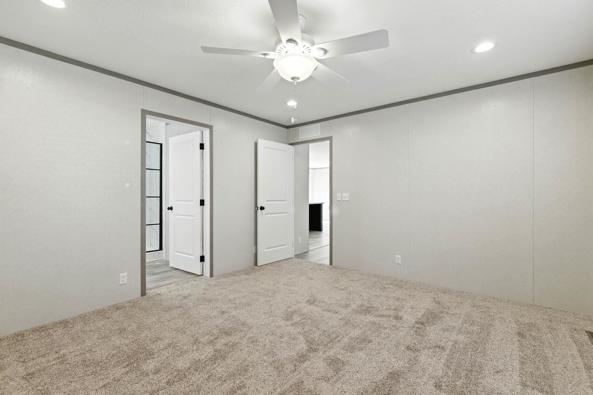 5030 Sturbridge Place, Owensboro, Kentucky 42303, 3 Bedrooms Bedrooms, ,2 BathroomsBathrooms,Single Family Residence,For Sale,Sturbridge Place,92753