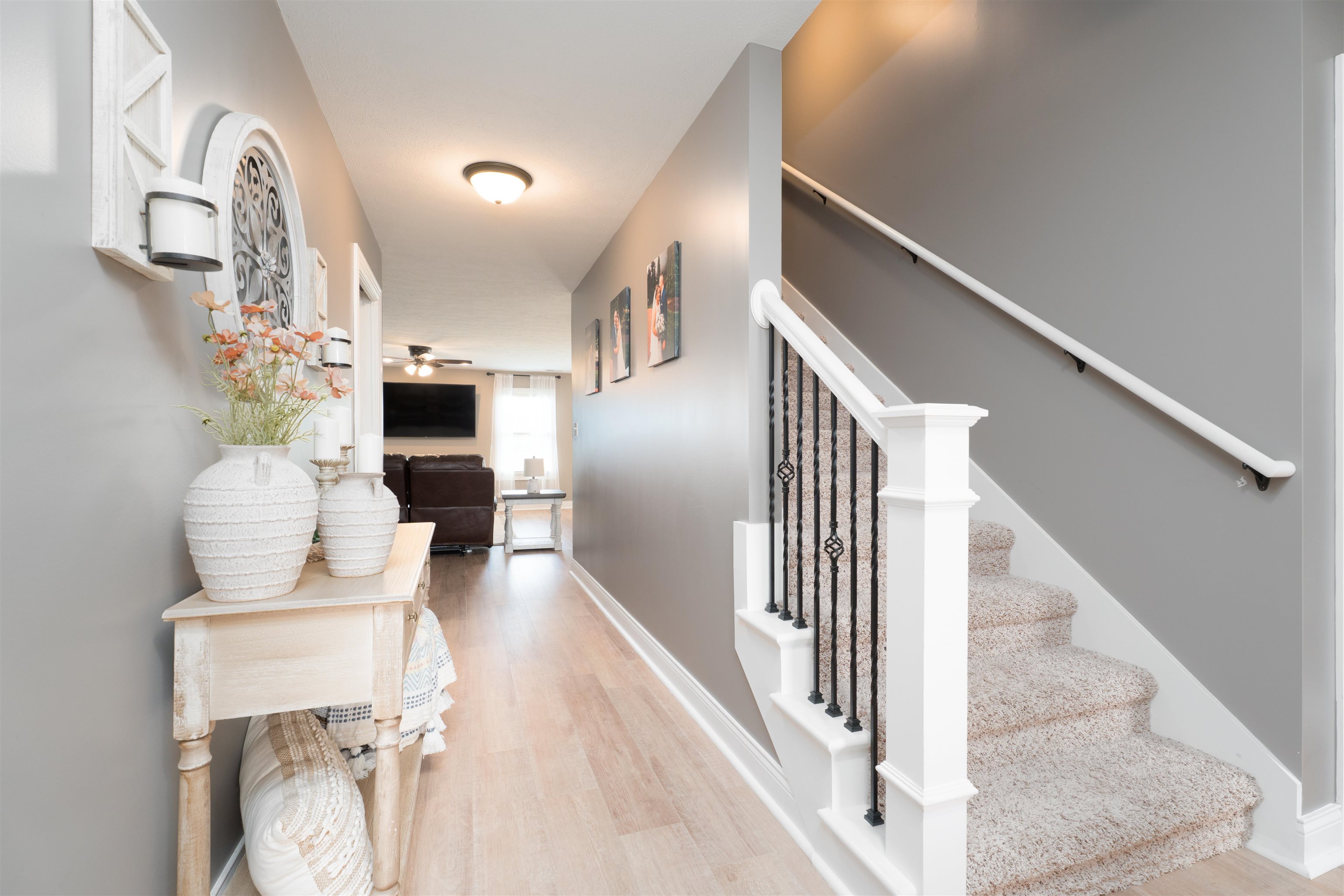 5460 Meadow Grove Dr, Owensboro, Kentucky 42301, 3 Bedrooms Bedrooms, ,2 BathroomsBathrooms,Single Family Residence,For Sale,Meadow Grove Dr,92755