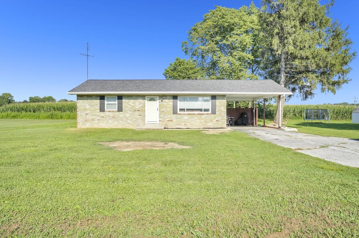 2350 Old US Hwy 41, Princeton, Indiana 47670, 2 Bedrooms Bedrooms, ,1 BathroomBathrooms,Single Family Residence,For Sale,Old US Hwy 41,92758
