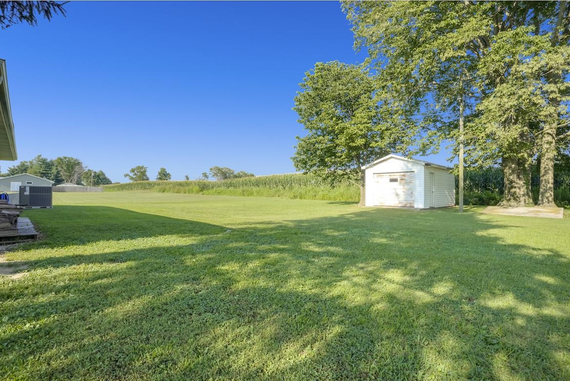 2350 Old US Hwy 41, Princeton, Indiana 47670, 2 Bedrooms Bedrooms, ,1 BathroomBathrooms,Single Family Residence,For Sale,Old US Hwy 41,92758