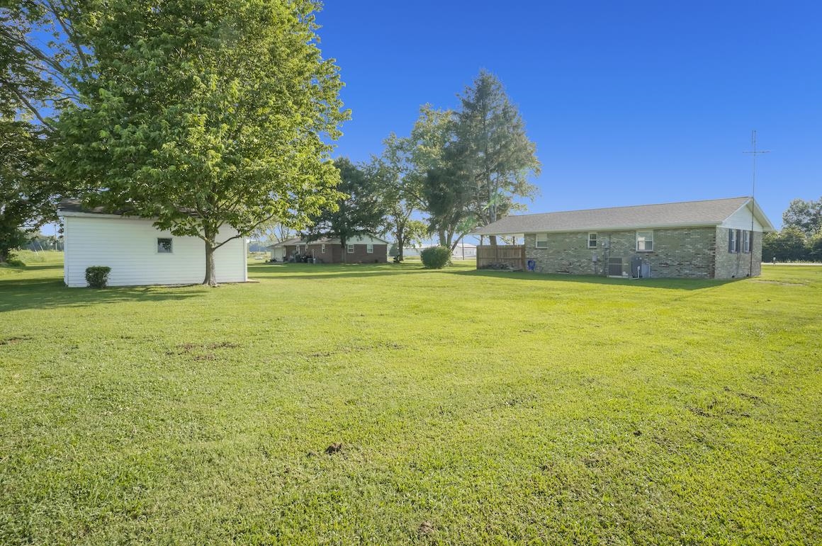 2350 Old US Hwy 41, Princeton, Indiana 47670, 2 Bedrooms Bedrooms, ,1 BathroomBathrooms,Single Family Residence,For Sale,Old US Hwy 41,92758