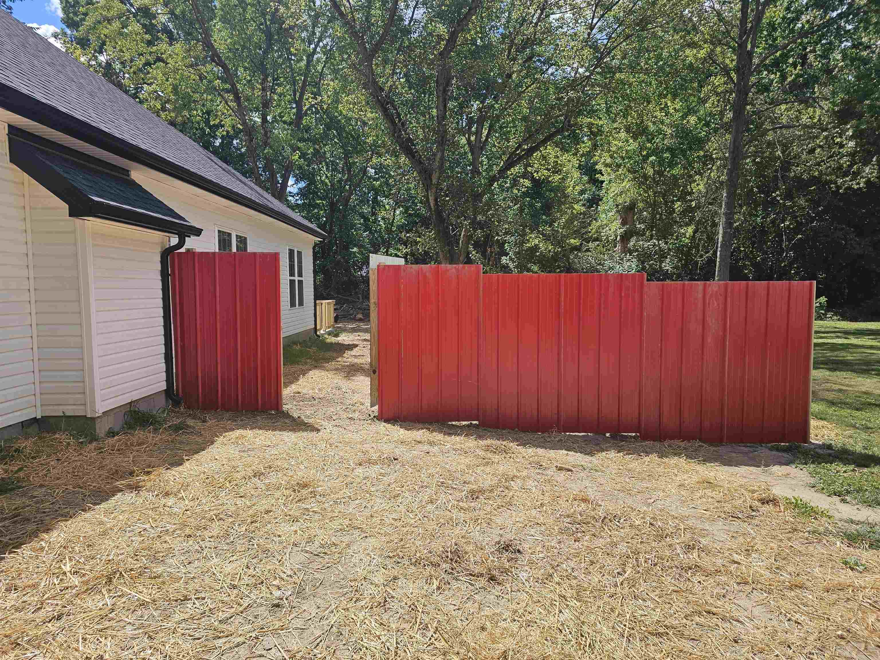 1904 Donald, Louisville, Kentucky 40216, 3 Bedrooms Bedrooms, ,2 BathroomsBathrooms,Single Family Residence,For Sale,Donald,92759